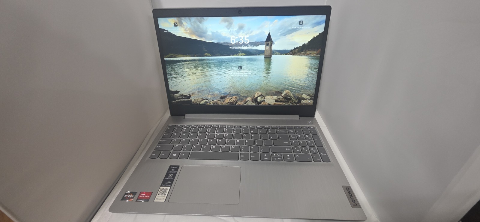 Lenovo IdeaPad 3 15ADA05 Ryzen 3 8GB 15.6″ Laptop Radeon Win11 Silver