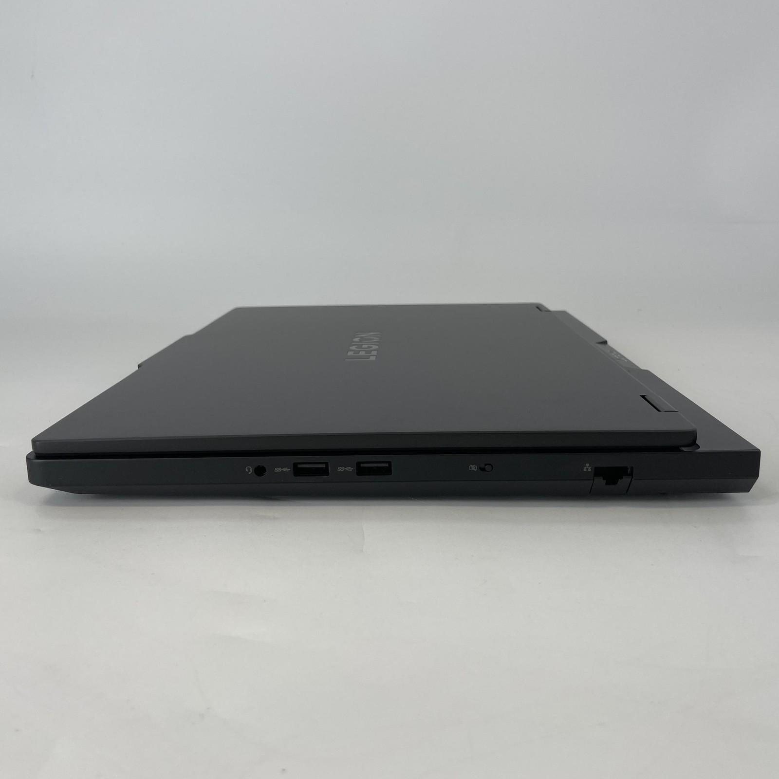 Lenovo Legion Pro 5i Gen 10 16 165Hz QHD+ 2.4GHz Ultra 7 255HX 16GB 1TB RTX 5070