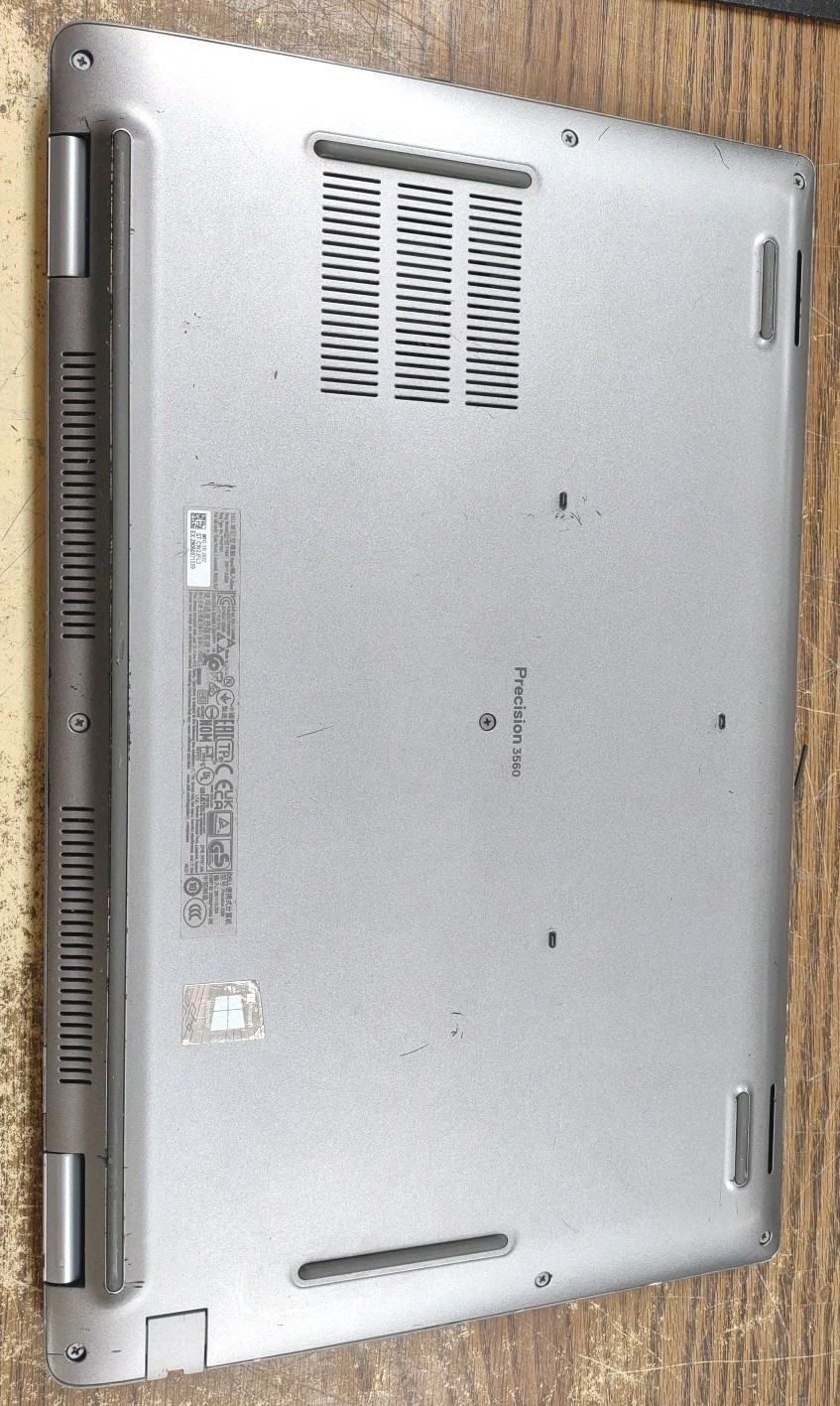 Dell Precision 3560 Workstation: 15.6″ FHD, W/ i5-1135G7, 16GB, 512GB.