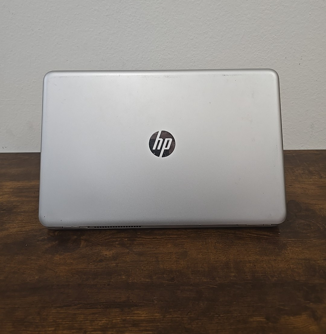 HP Pavilion 3168NGW 15.6” i5-7200U 12GB RAM – NO POWER – AS-IS Parts Only