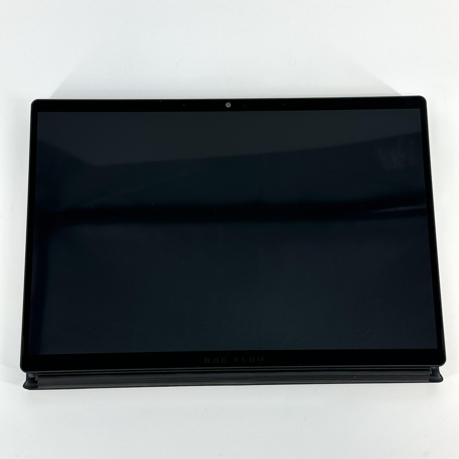 Asus ROG Flow Z13 GZ302 180Hz QHD+ TOUCH 3.0 GHz RYZEN AI MAX+ 395 64GB 1TB SSD