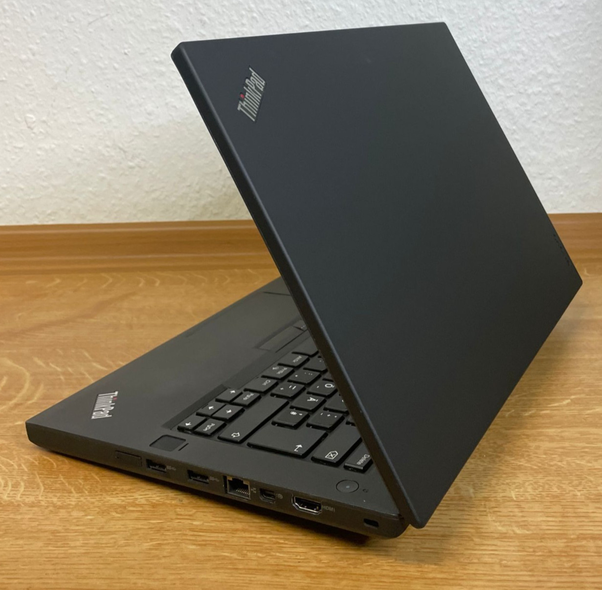 Ultrabook Lenovo ThinkPad T470p 7300HQ-4×3.5GHz 14″FHD 8GB RAM 256SSD