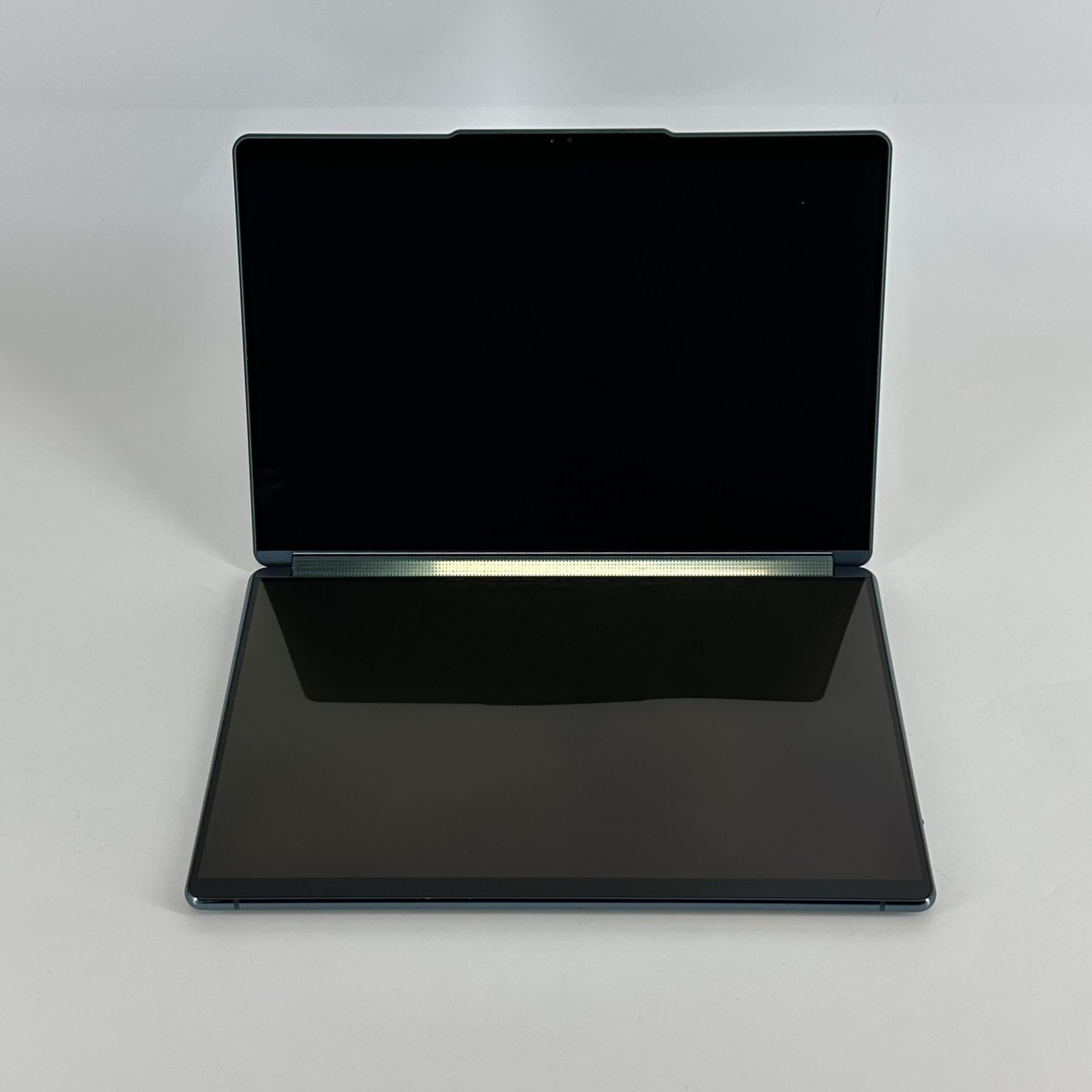 Lenovo Yoga Book 9i 13.3 QHD+ TOUCH 1.7 GHz i7-1355U 16GB 512GB SSD Excellent