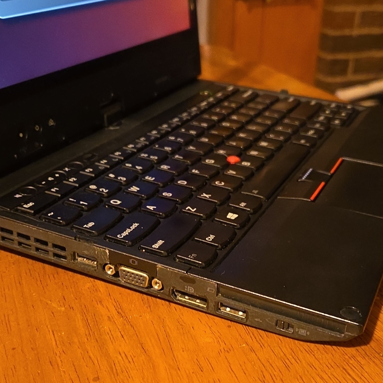 Lenovo ThinkPad X230 12.5″ i5-3320M 2.60GHz 16GB No Storage Coreboot/Heads Black