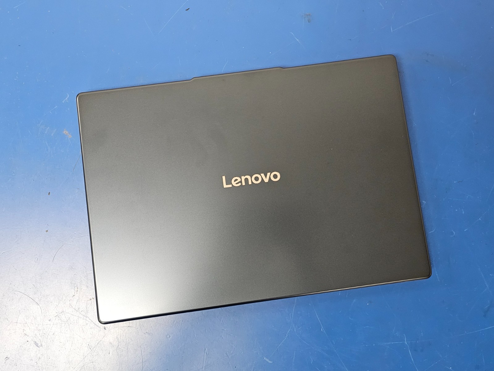 Lenovo Slim 3 15IRH10R, Intel Core 5 210H, 2.20 GHz, 16 GB RAM, 1 TB NVMe SSD