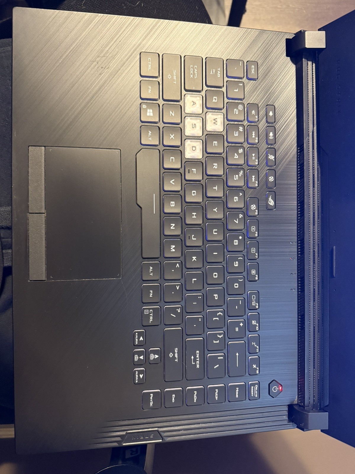 ASUS ROG Strix G gaming laptop. SPECS IN DESCRIPTION