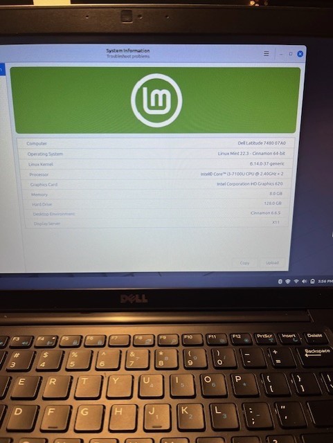 Linux Mint Fast Dell 14″ Laptop i3-7thgen 8GB 128GB SSD, New Battery, Warranty