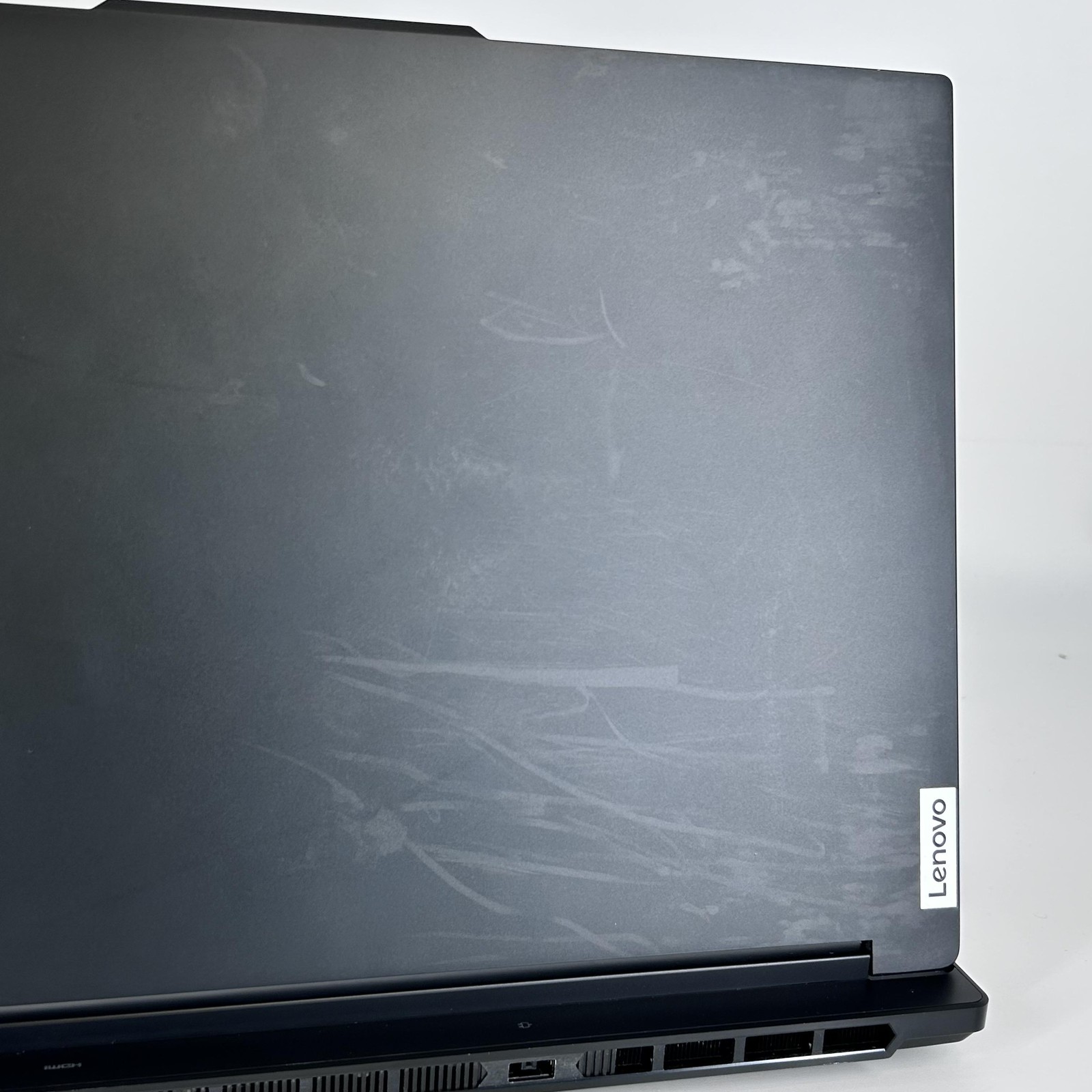 Lenovo Legion 7i Gen 9 16 240Hz QHD+ 2.2 GHz i9-14900HX 32GB 1TB SSD RTX 4070
