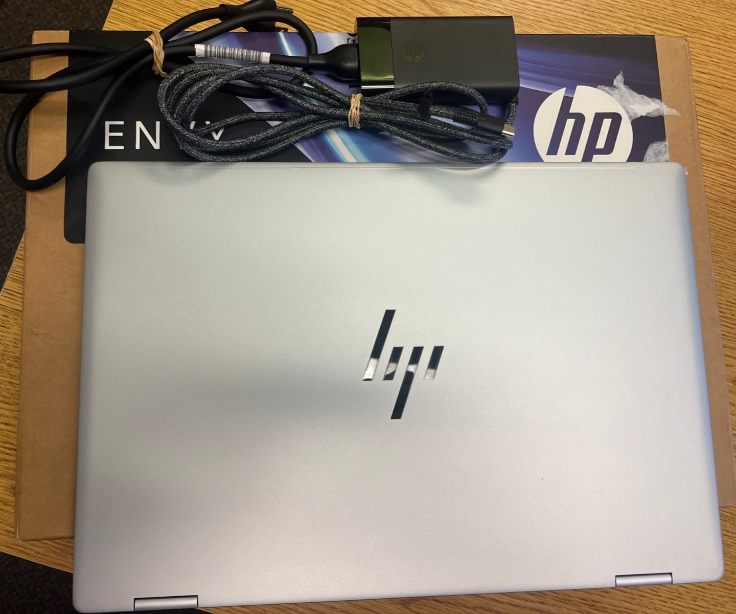 HP Envy x360 16-ac0023dx 16″ 2-in-1 Core Ultra 7 16GB RAM 1TB SSD