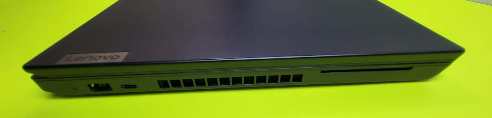 Lenovo ThinkPad P15v Gen 3 | i7-12800H | 8GB | 512GB SSD | RTX A2000 | window 11