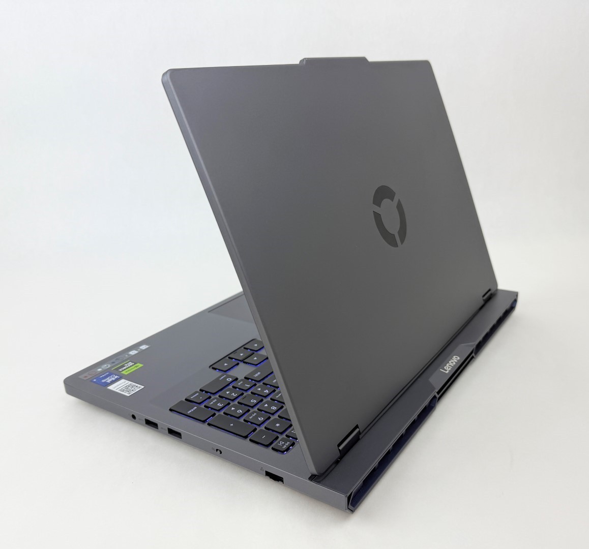 Lenovo Legion 5 16IAX10 16″ Ultra 9 275HX 32GB 1TB SSD RTX 5060 W11H – Dents