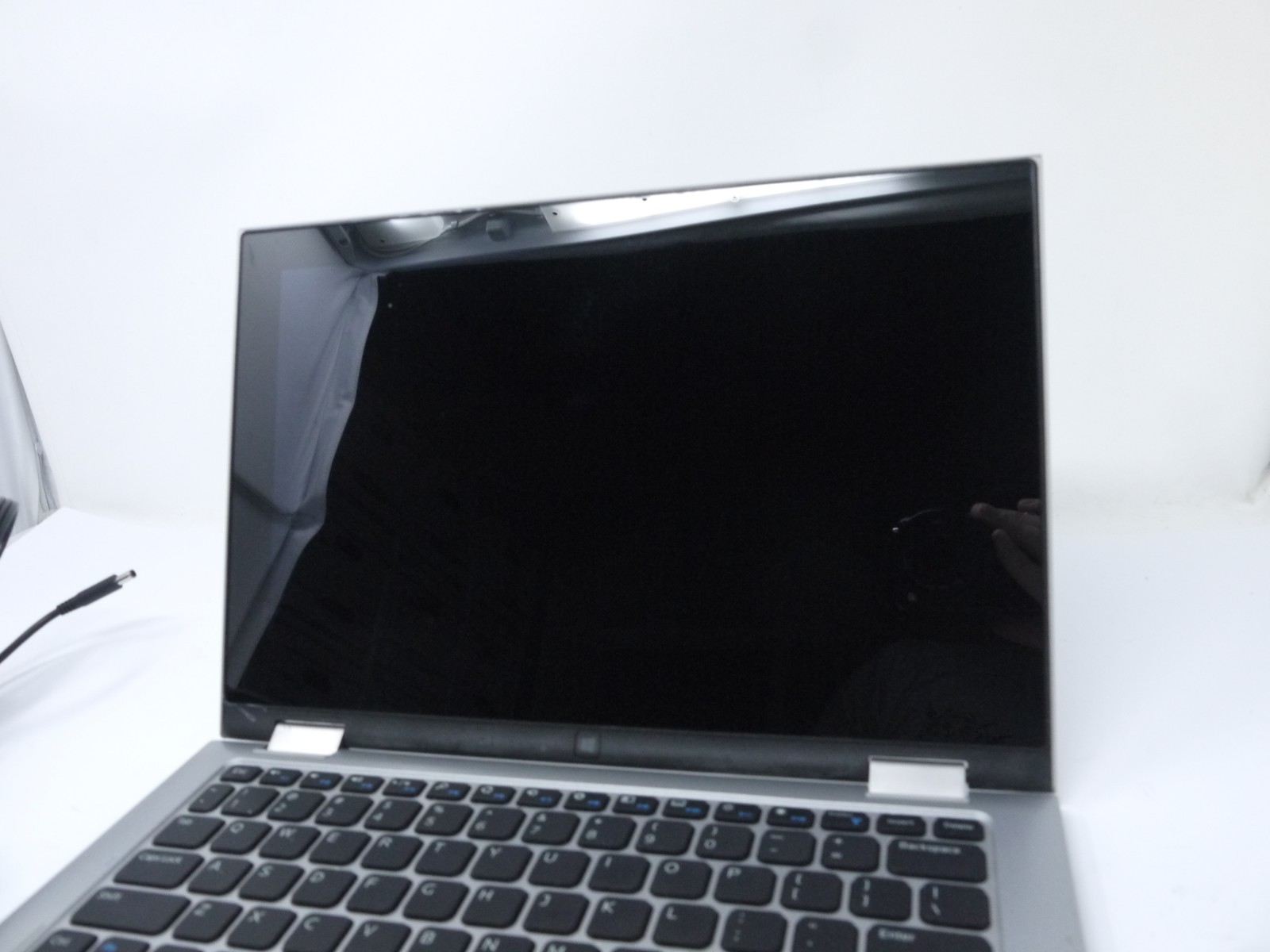 Dell Inspiron 11 11.6″ 2-in-1 Laptop – Pentium N3700 / 4GB / 500GB HDD / Win10