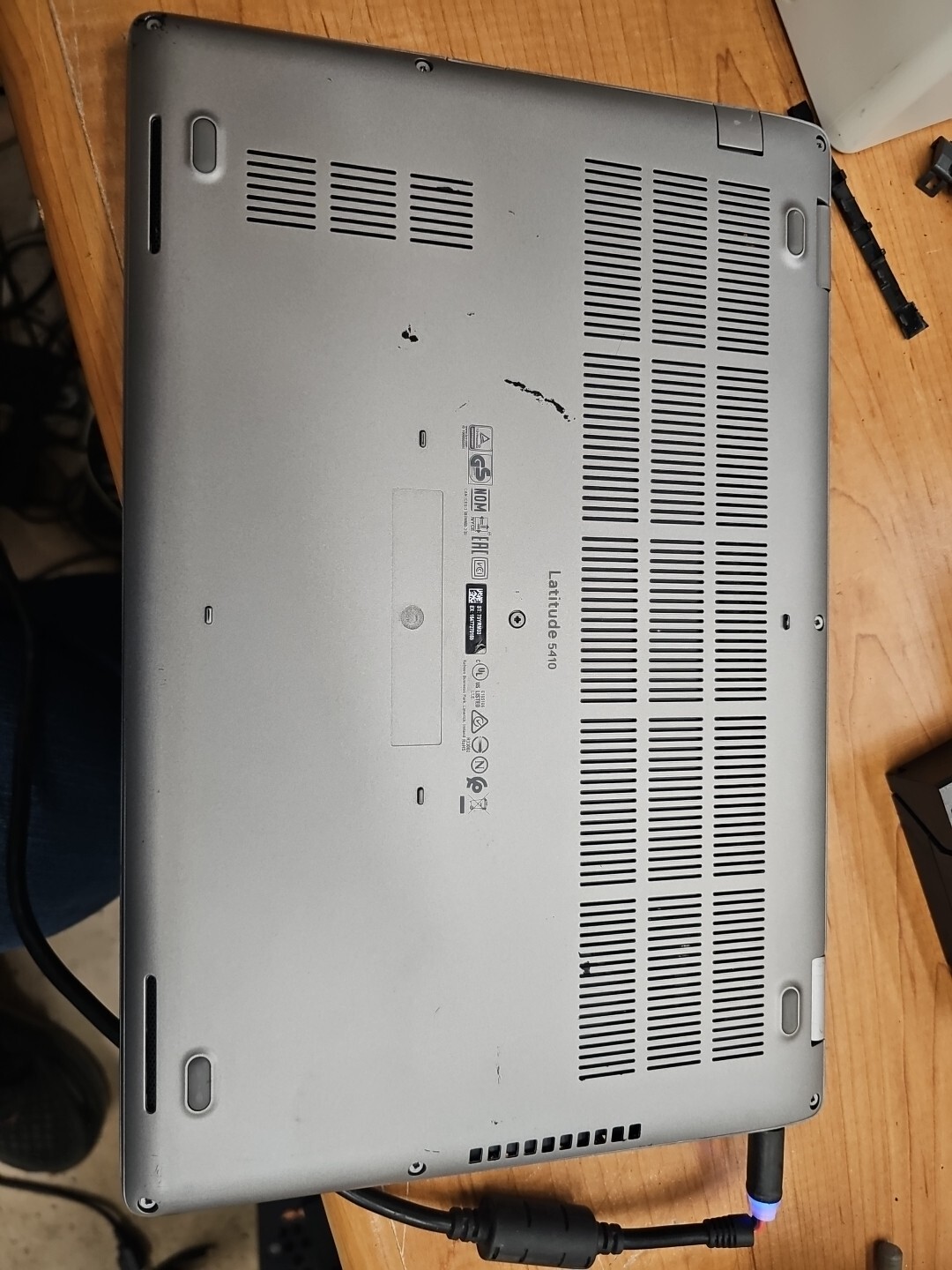 Dell Latitude 5410 Intel i5-10210u 1.60GHz 16GB RAM 256GB SSD Win 11 Pro FHD