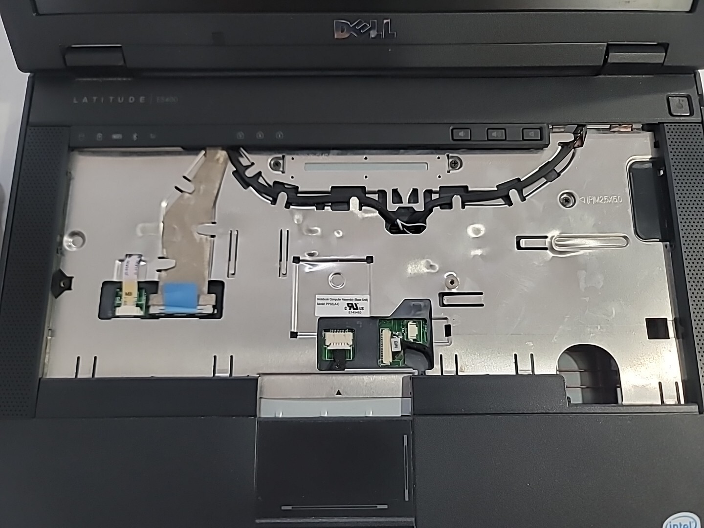 Dell Latitude E5400 Laptop No Boot, No Start, Charger Imcluded, Display Intact