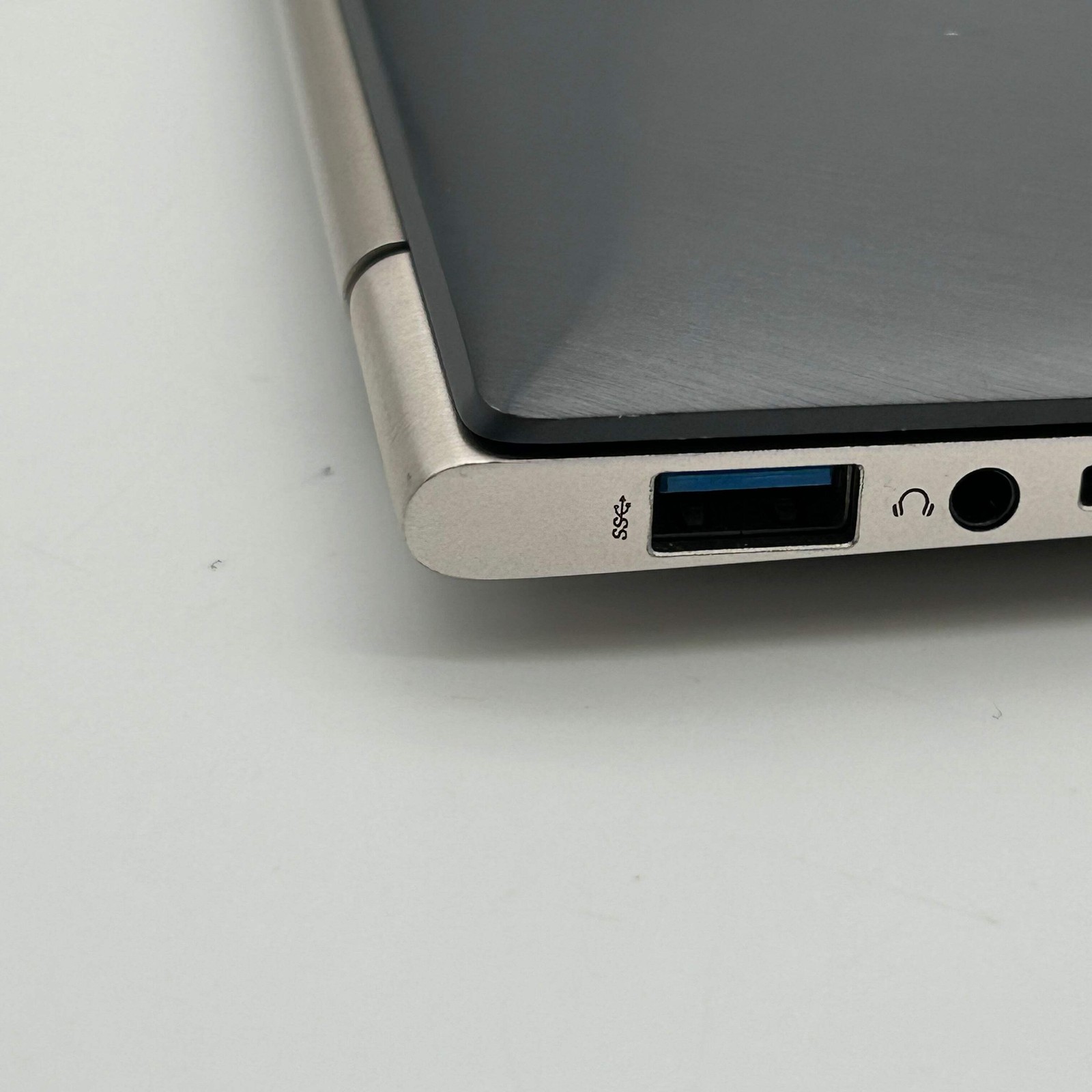 Asus UX31A Notebook PC 13.3-inch (2012) – PARTS ONLY