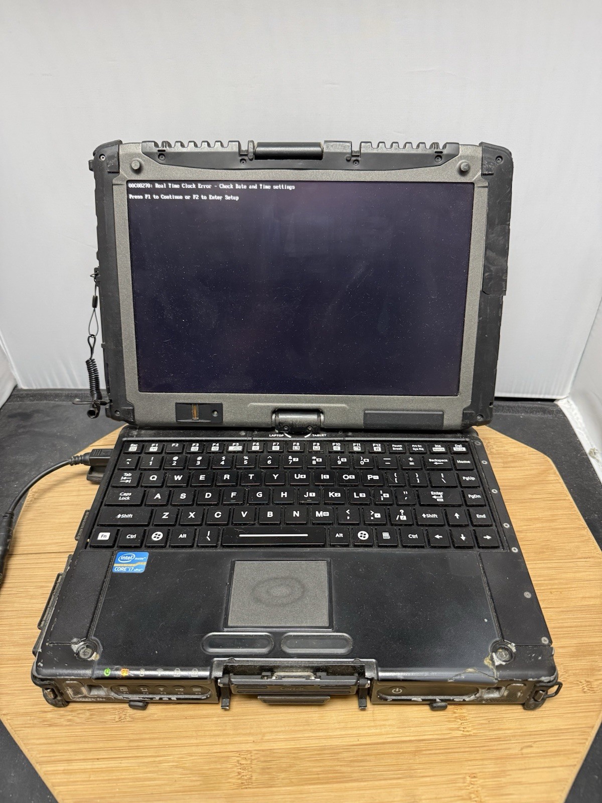 Rugged 2-in-1 Touch Getac V200-G2 Intel i7-3520M + RAM, No Storage Police Laptop