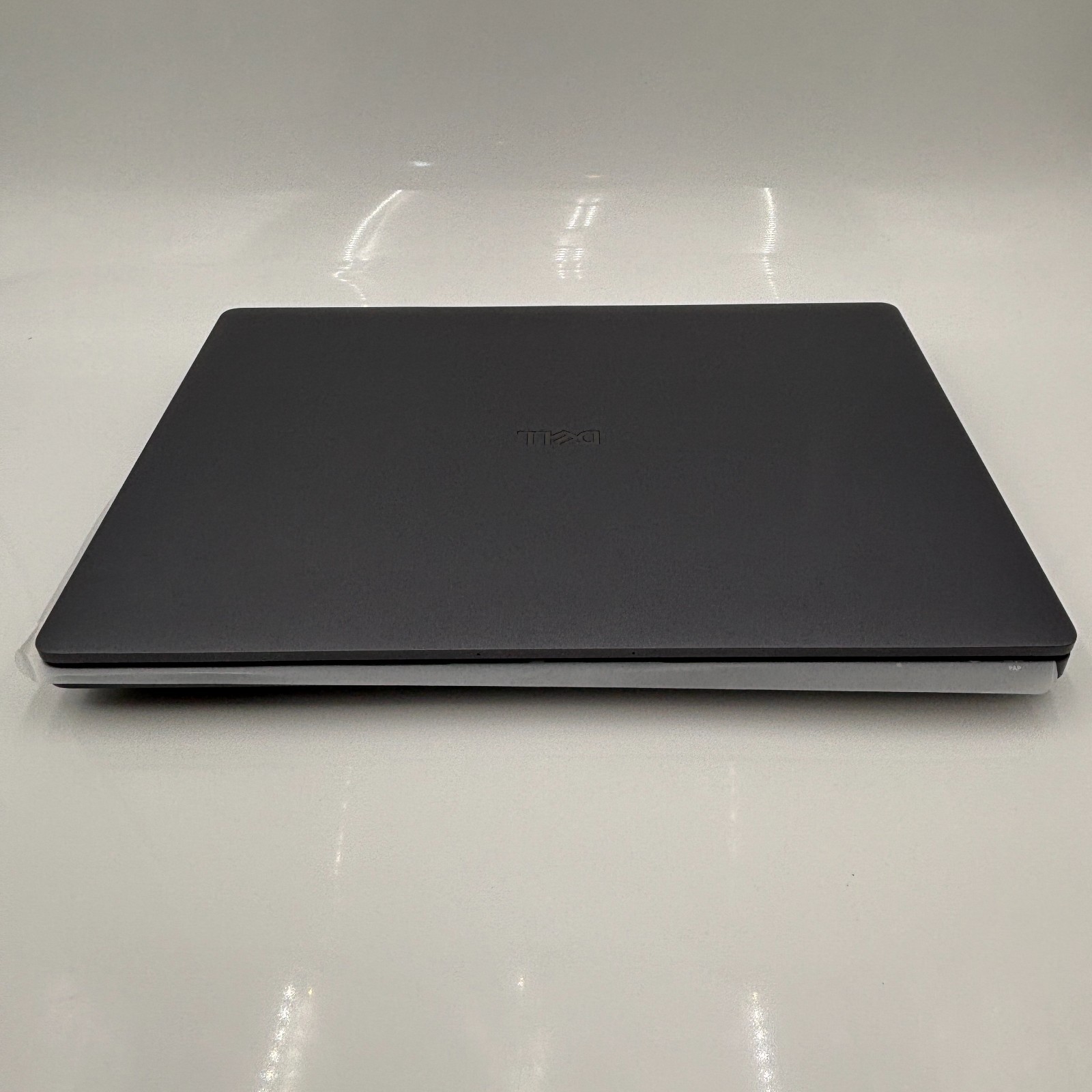 Dell Pro Max 16 Plus 16″ Ultra Core 9-285HX 64GB/1TB SSD Nvidia RTX Pro 4000 BW