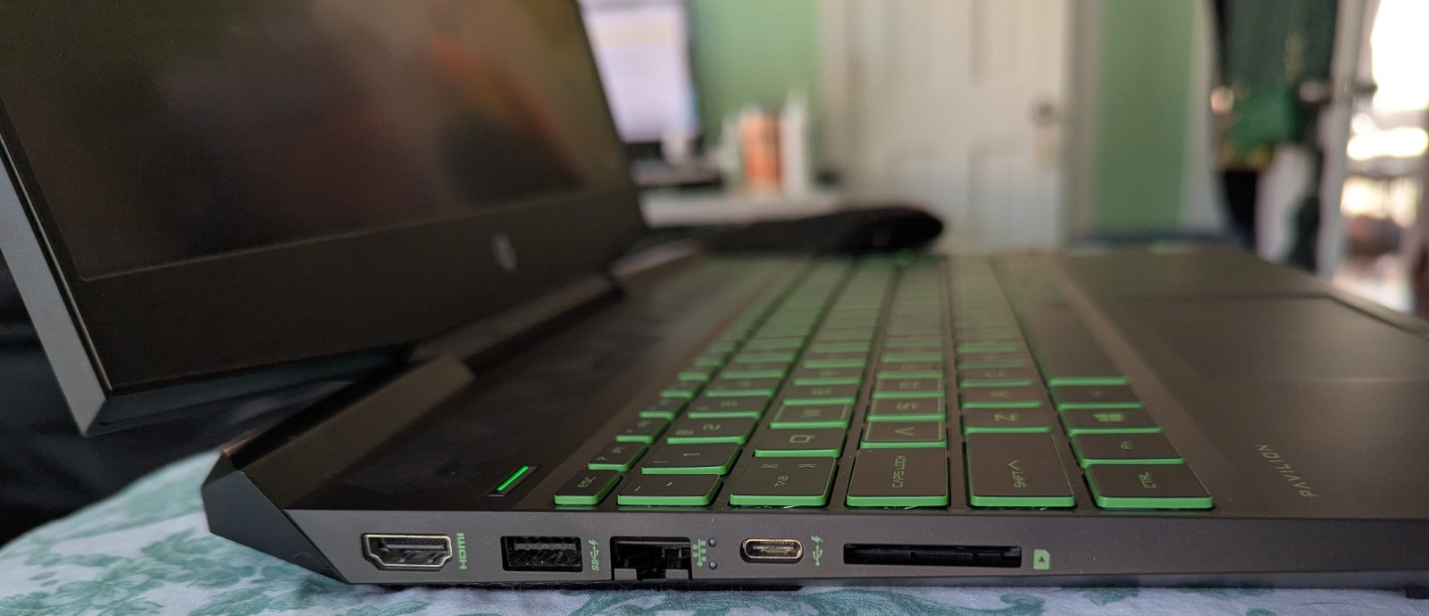 HP Pavilion Gaming 15.6 inch (Intel Core i5-9300h, GTX 1050, 16GB, 256GB NVME)