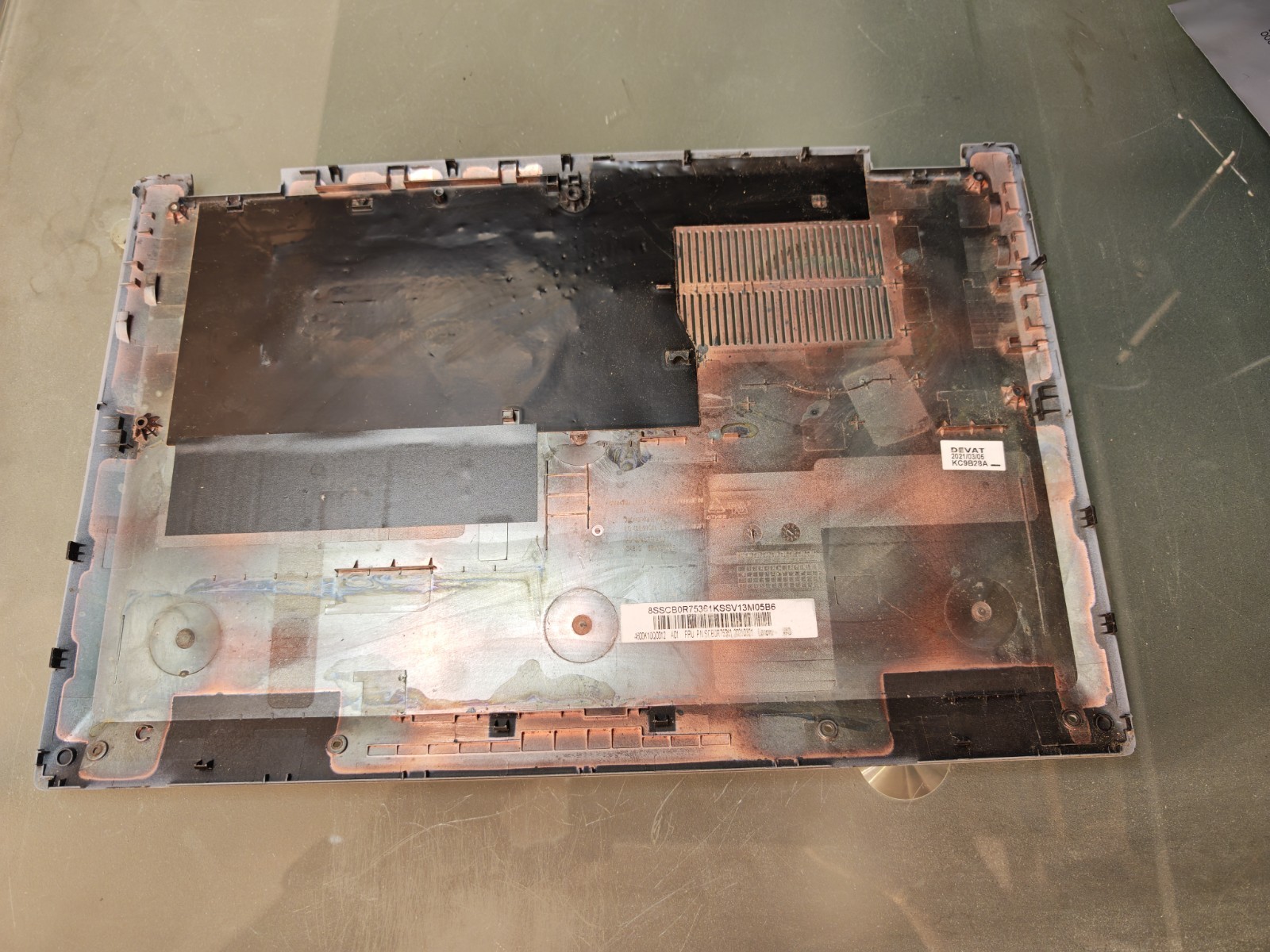 LENOVO FLEX 5 5-14ARE05 5-14IIL05 5-14IT BOTTOM CASE SCB0R75361