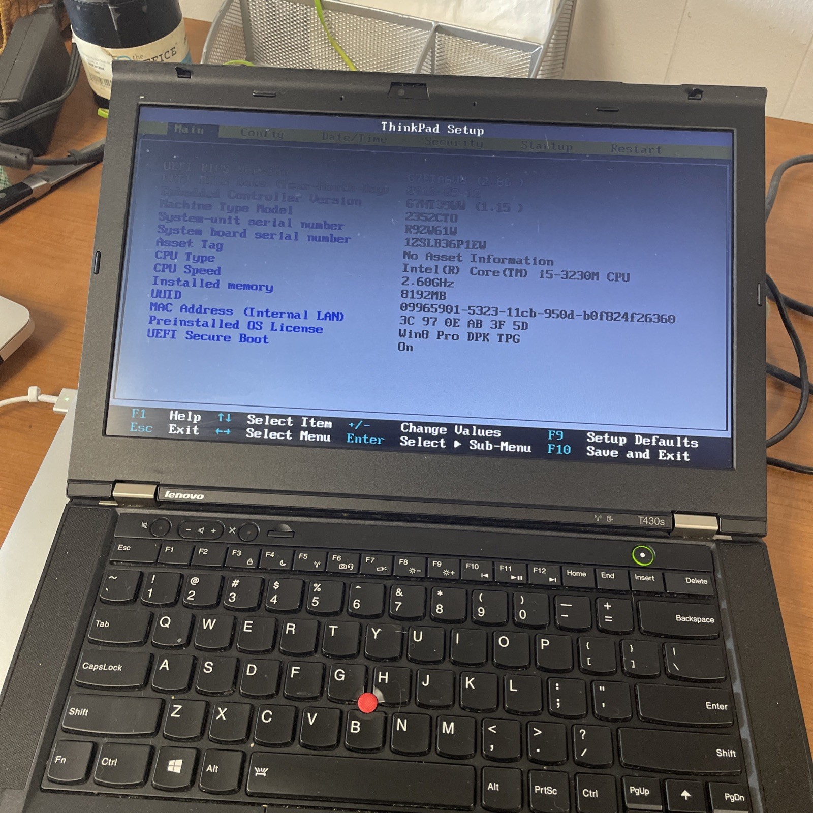 lenovo thinkpad T430s Intel Core I5 -3230M 2.60 GHZ 8 GB RAM For Parts