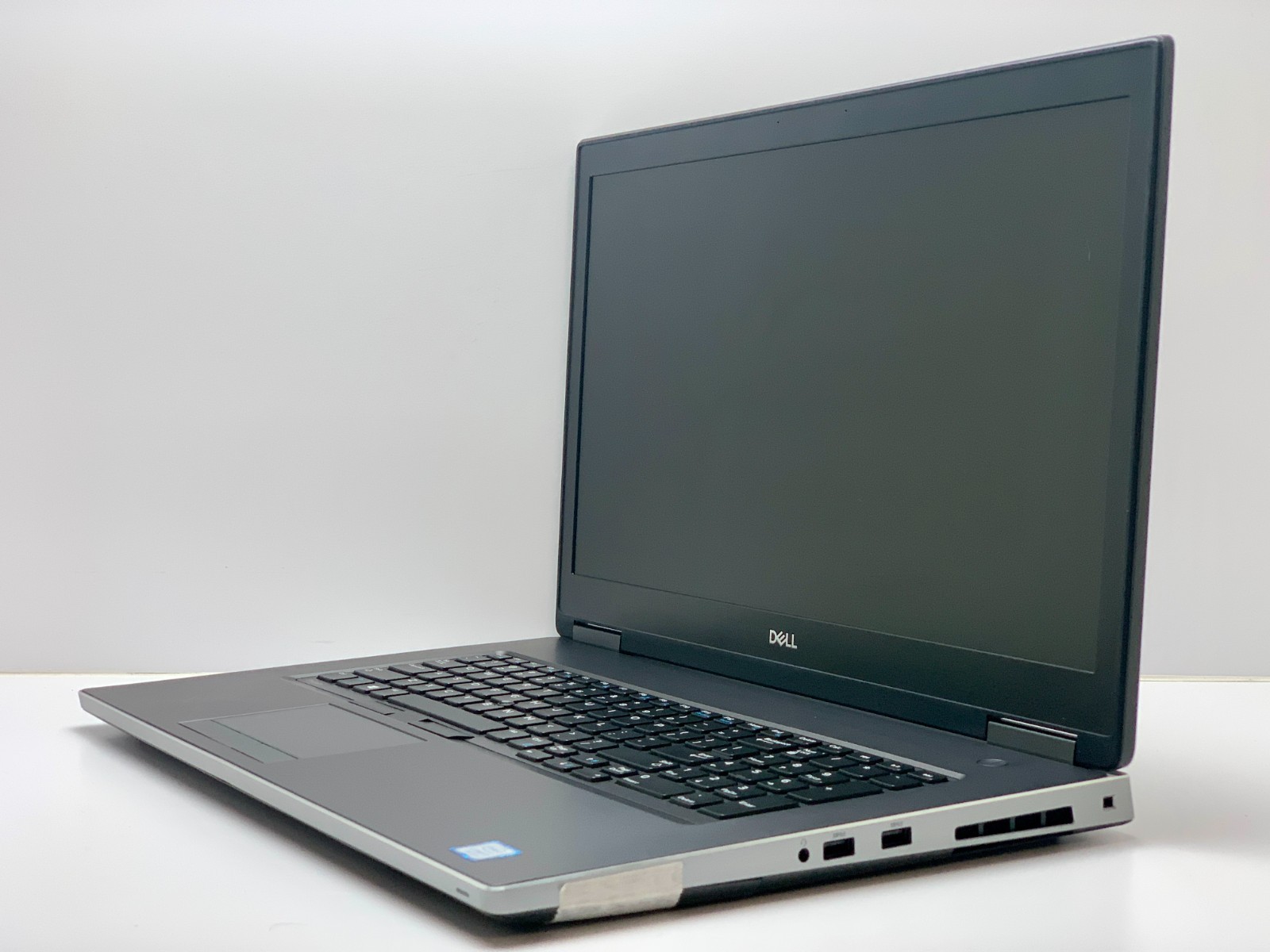 Dell Precision 7740 | i7-9750H | 16GB RAM | 512GB NVMe | LINUX | READ