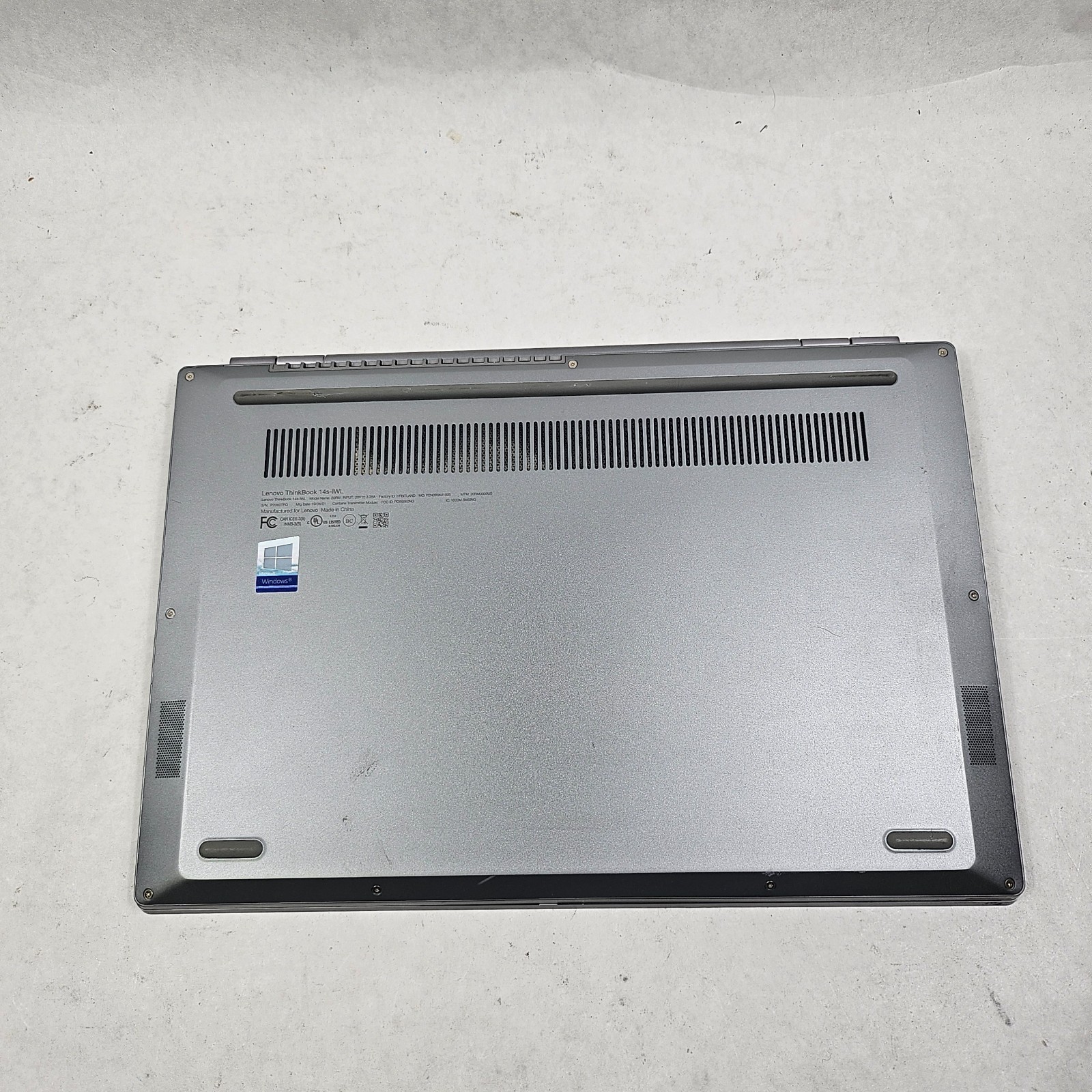 Lenovo ThinkBook 14S-IWL 14″ i5-8265U 1.8GHz 8GB RAM 256GB SSD AMD Radeon 540X