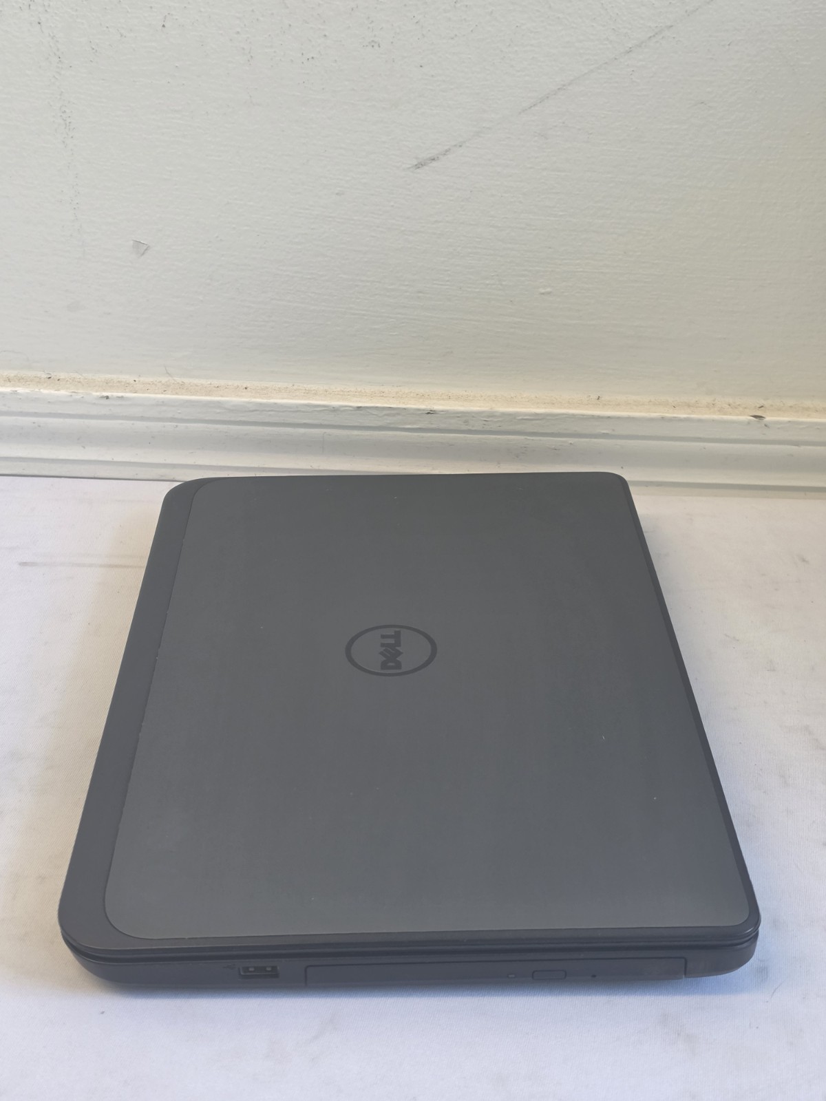 Dell Latitude 3440 Laptop – Intel i5-4210u – 8GB RAM – 500GB HDD – Windows 10