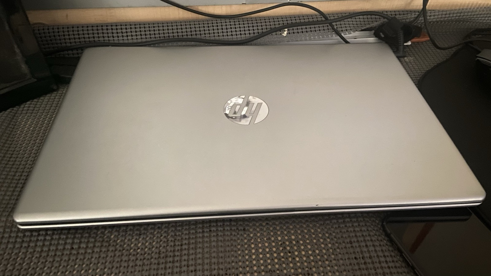 HP 15.6″ (256 GB SSD, Intel Core i3, 4.10 GHz, 8 GB) Laptop – Silver…