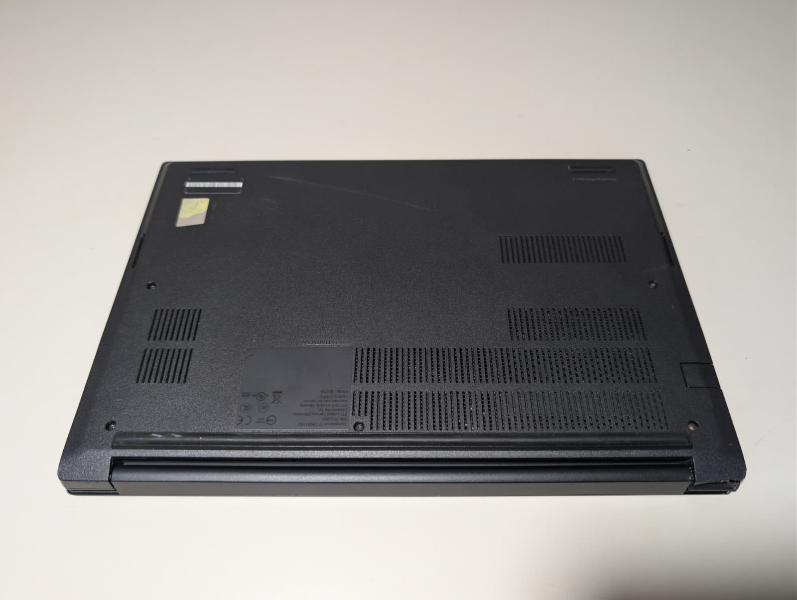 Lenovo ThinkPad E14 Gen 2 | i7-1165G7 NO RAM NO SSD | FHD | NO Charger | AS-IS