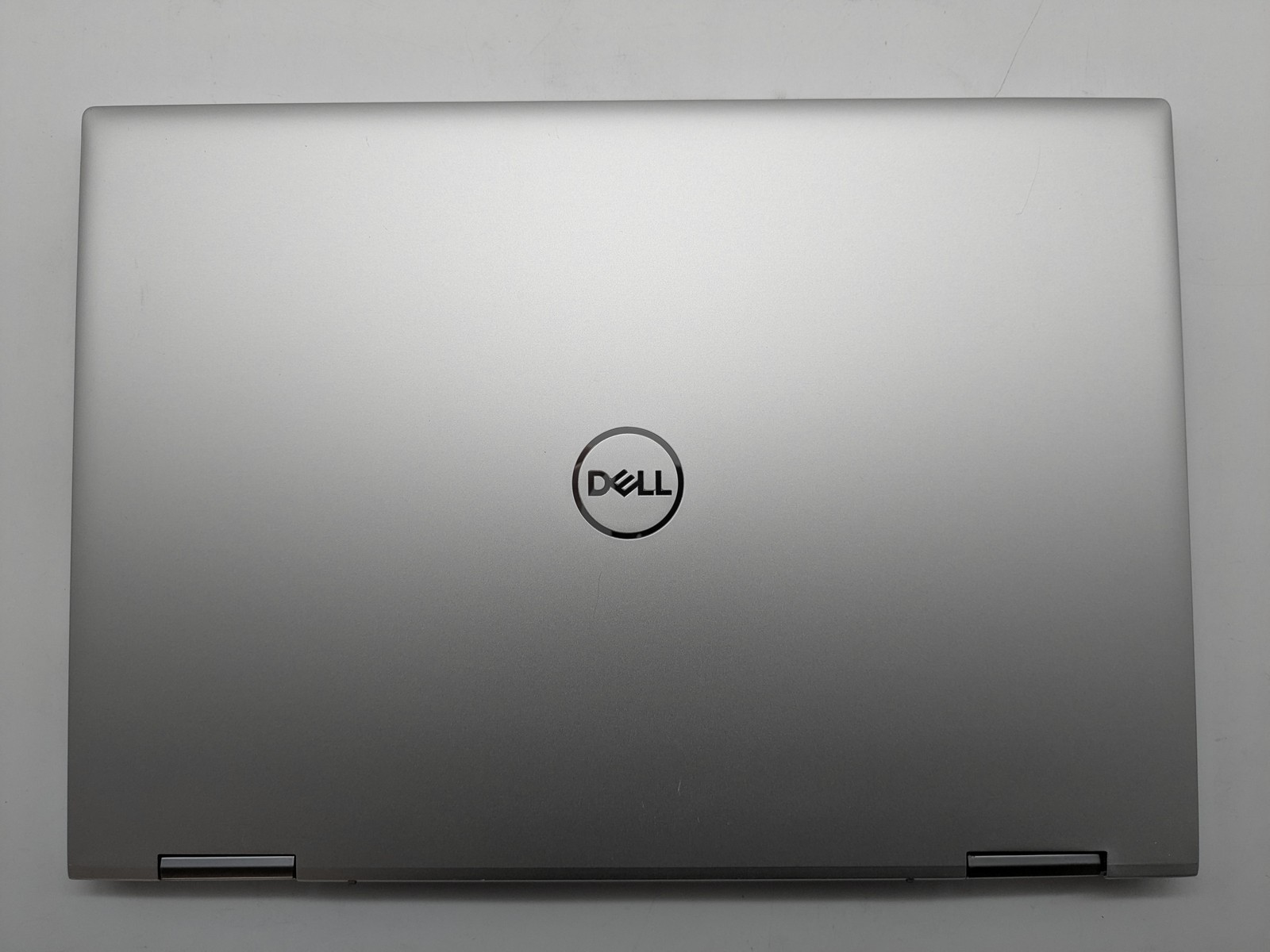 Dell Inspiron 7706 2-in-1 17″ Touch I7-1165G7 512GB 16GB W11 Webcam FP Reader