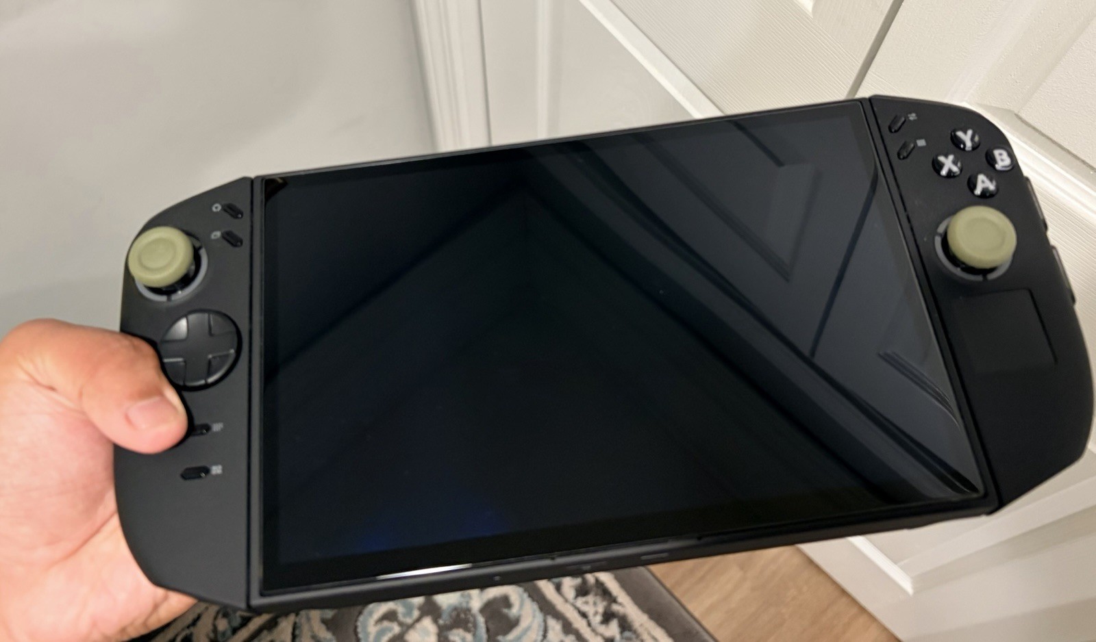Lenovo Legion Go 2 8.8″ 144Hz OLED Ryzen Z2 Extreme 32GB 1TB – Great condition