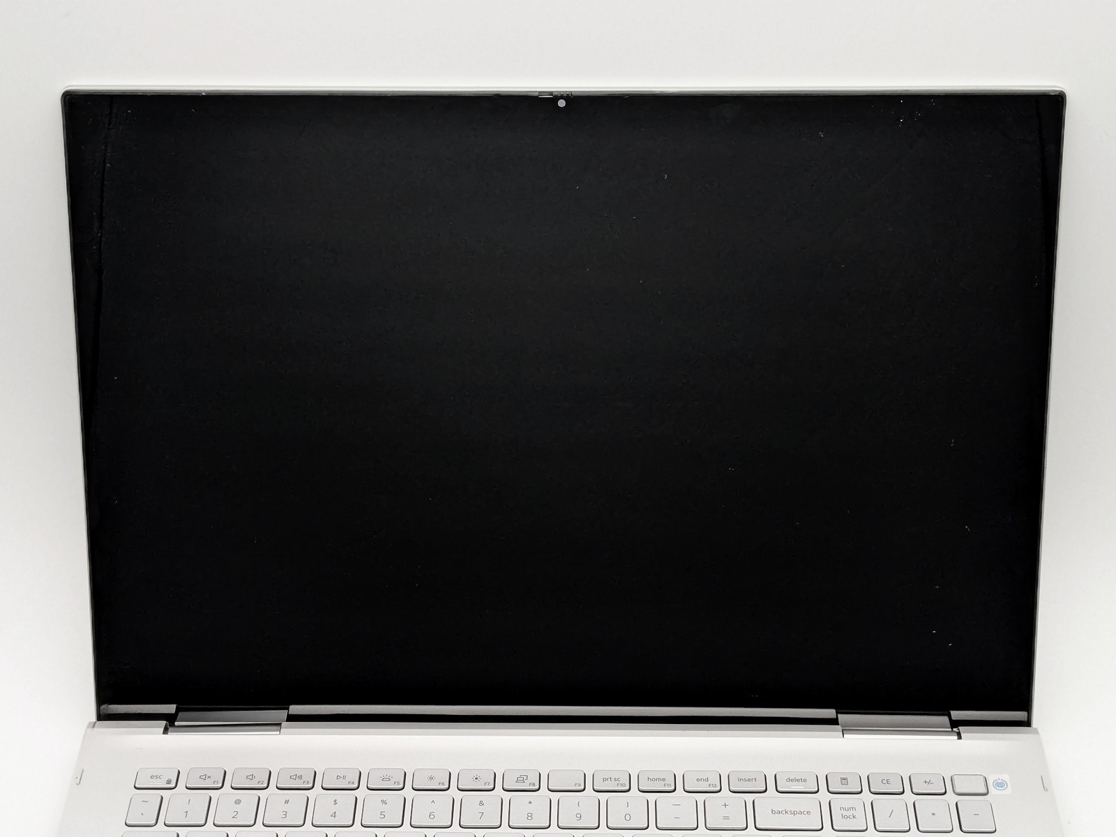 Dell Inspiron 7706 2-in-1 17″ Touch I7-1165G7 512GB 16GB W11 Webcam FP Reader