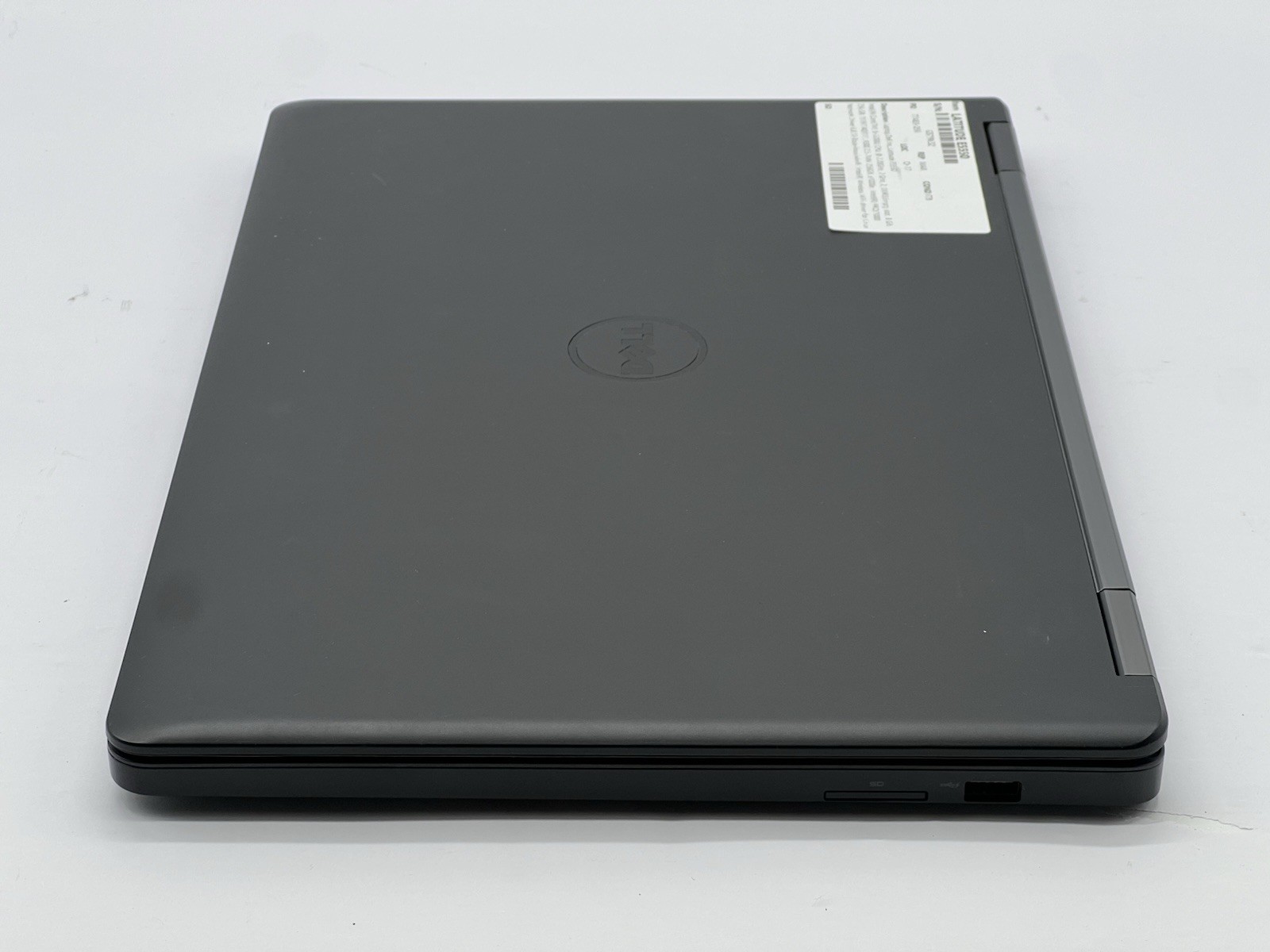 Dell Latitude E5550, i5-5200U CPU @ 2.20GHz, 8GB RAM, 256GB SSD-No OS/Charger
