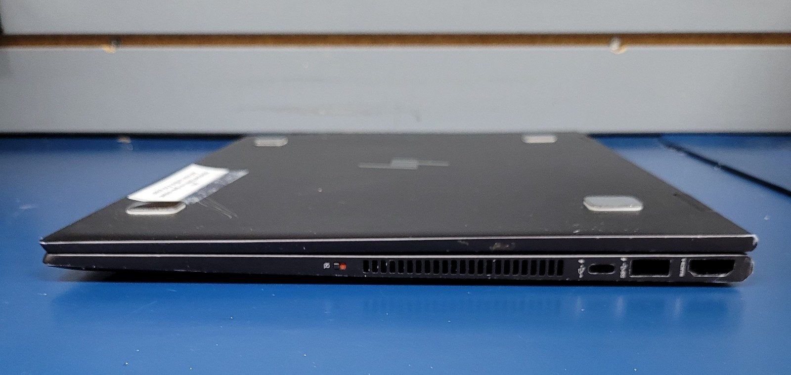 HP Envy 15bq075nr Laptop – Motherboard Pulled LCD Glass Cracked FOR PARTS