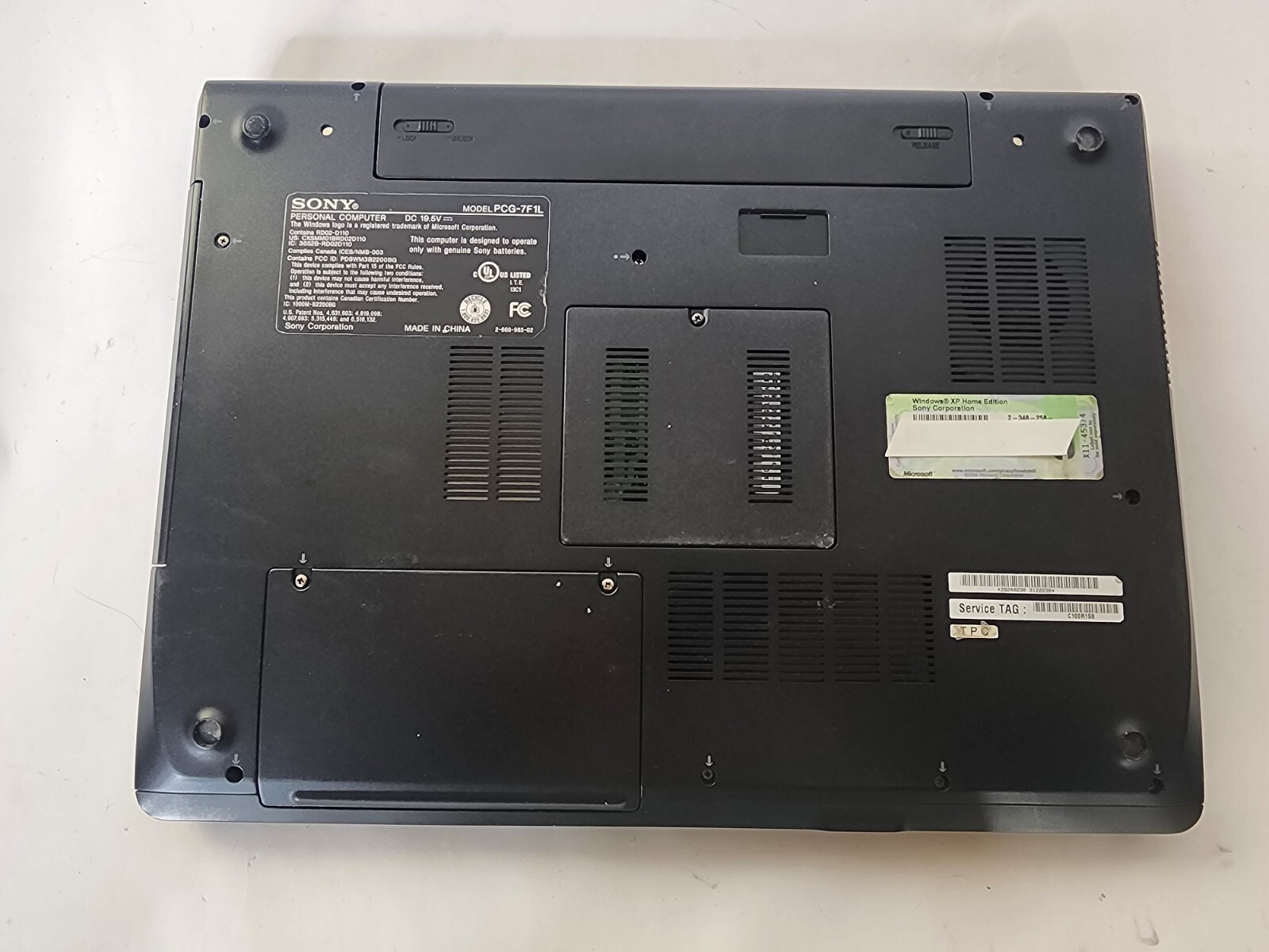 Sony Vaio PCG-7F1L Notebook Laptop 512mb RAM Pentium@1.73ghz 100gb Hdd READ