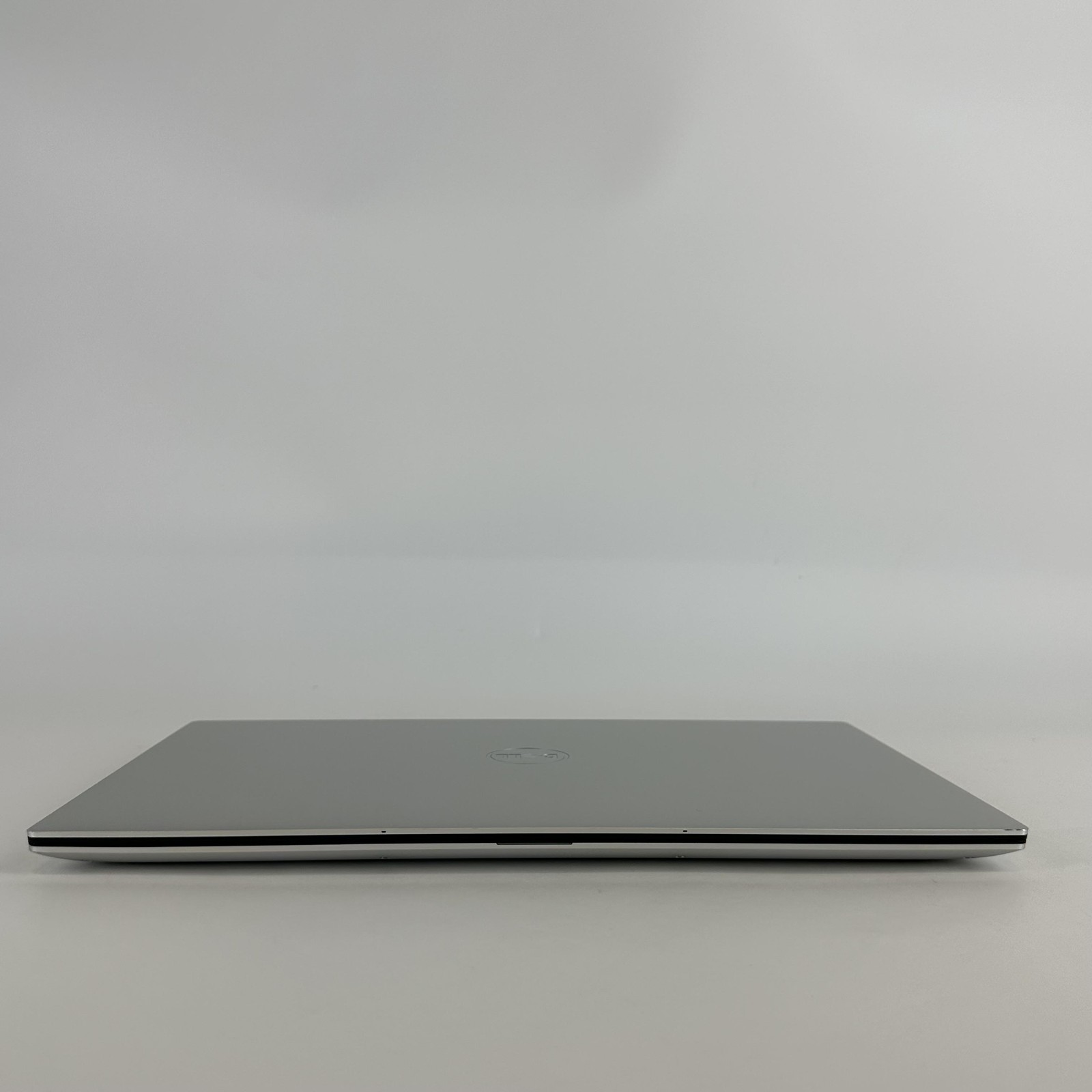 Dell XPS 15 9500 UHD+ TOUCH i9-10885H 2.40GHz 32GB 1TB SSD GTX 1650 Ti Very Good
