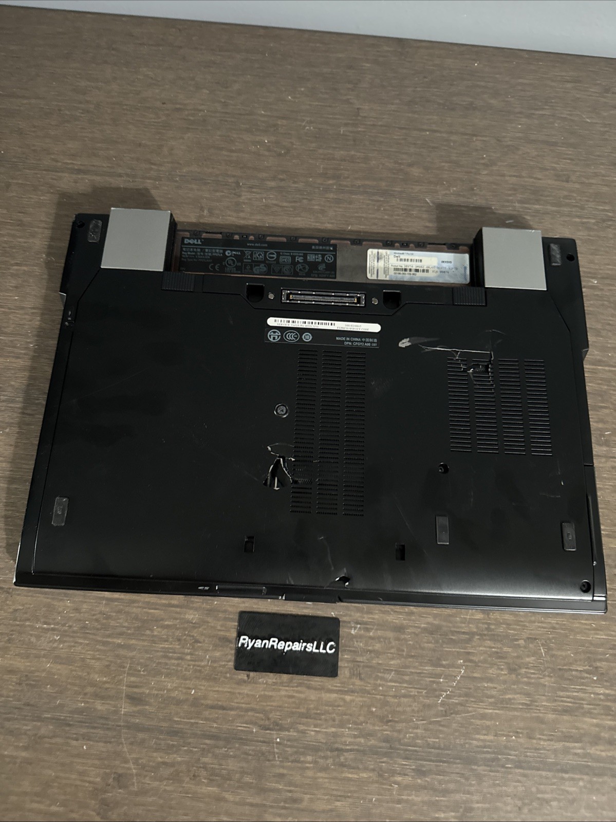 Dell Latitude E6410 14″ Vintage Laptop, Parts only UNTESTED