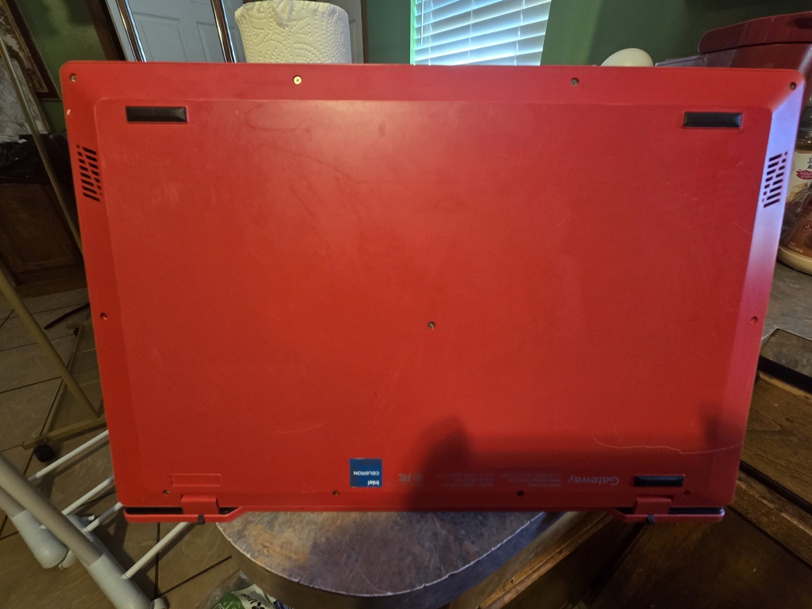 Gateway 15.6″ Ultra Slim Notebook Red 128GB SSD HDMI Laptop