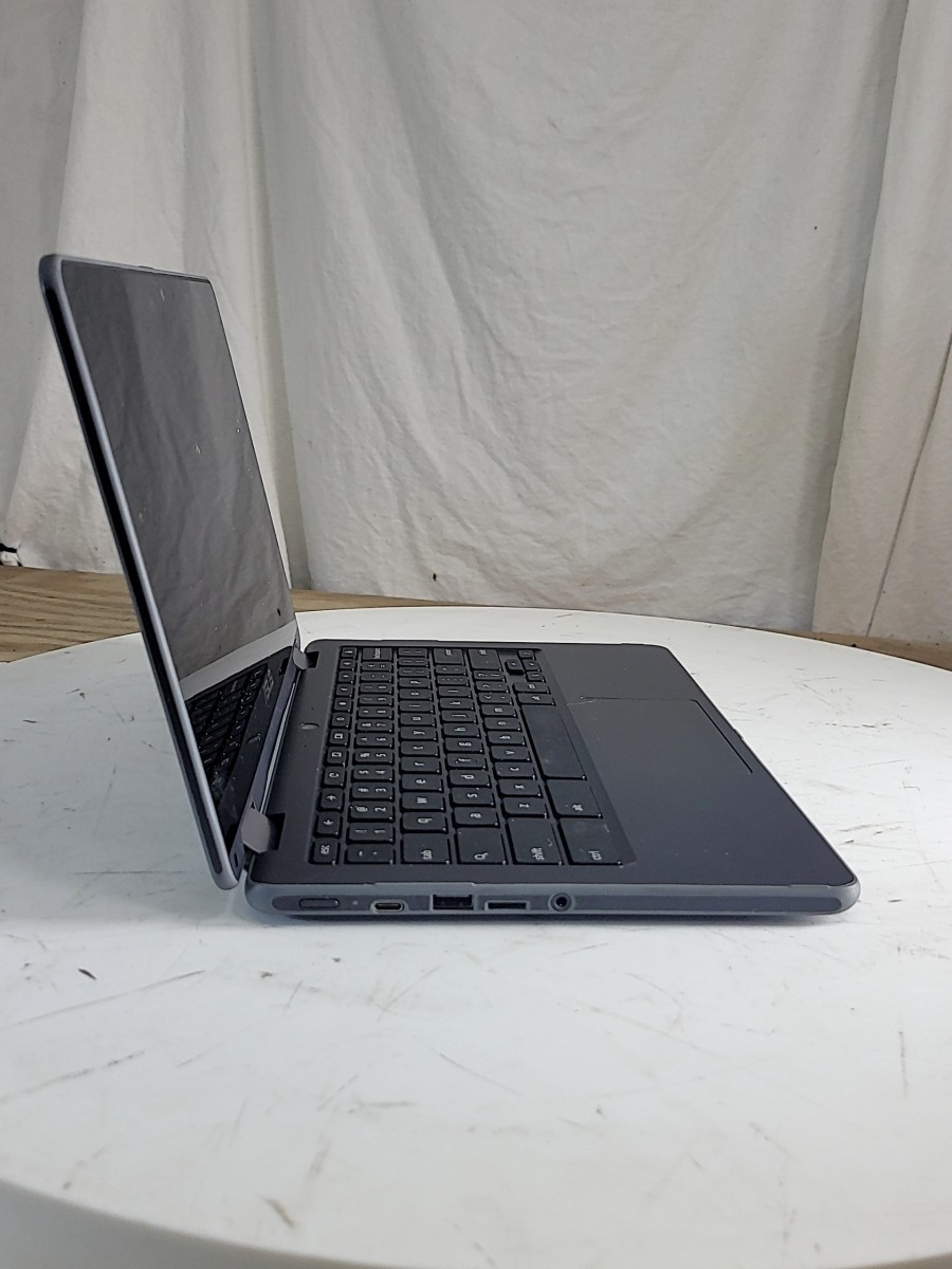 ASUS C213S Chromebook Celeron N3350 32GB 4GB SEE NOTES