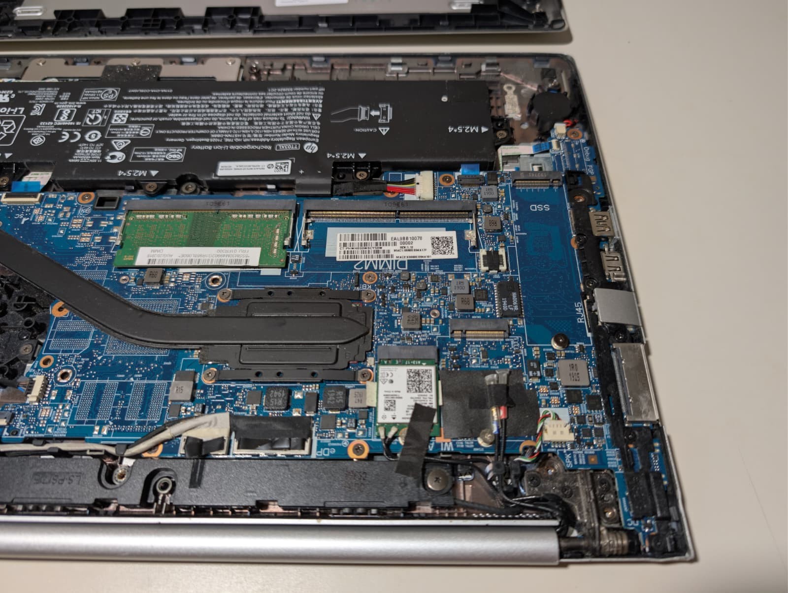 Read! HP EliteBook 850 G6 | i7 8th Gen 4GB RAM | Backlit | AS-IS