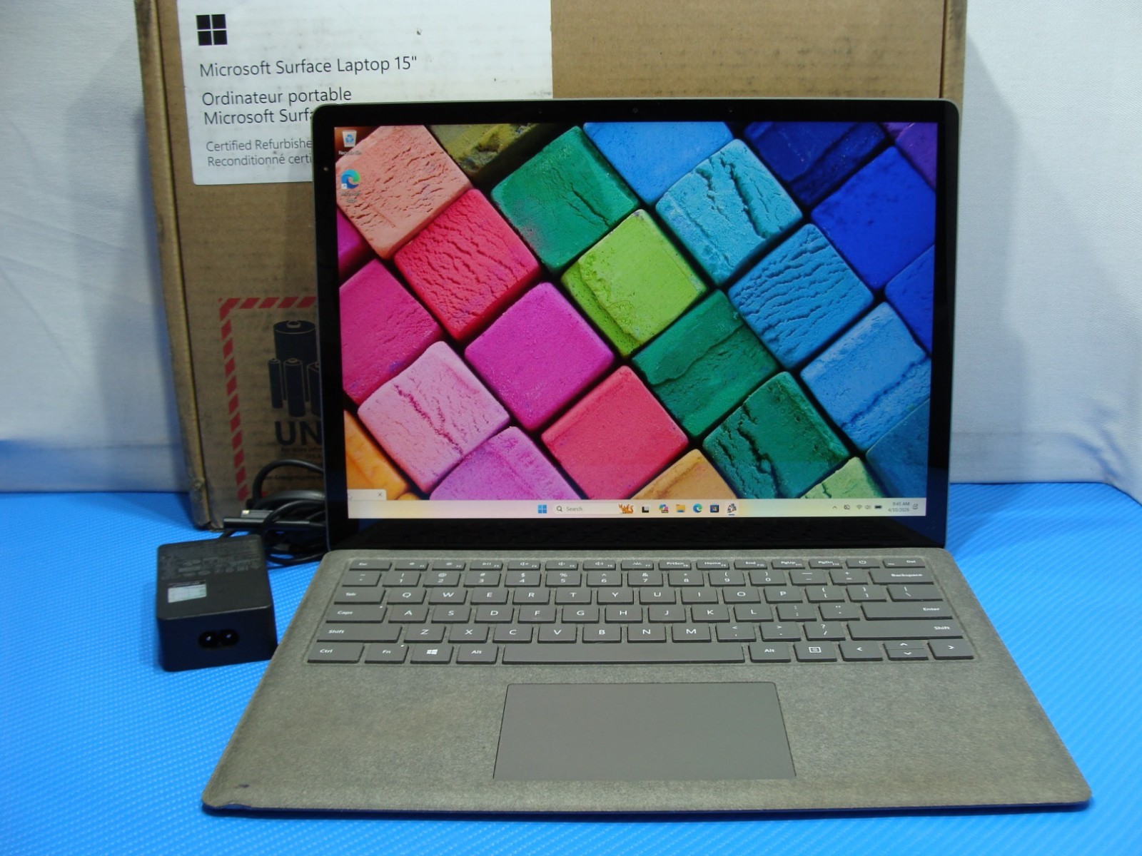 MS Surface Laptop 1769 13.5″ 2256×1504 TOUCH i7-7th 2.5GHz 8GB 256GB SSD W11P