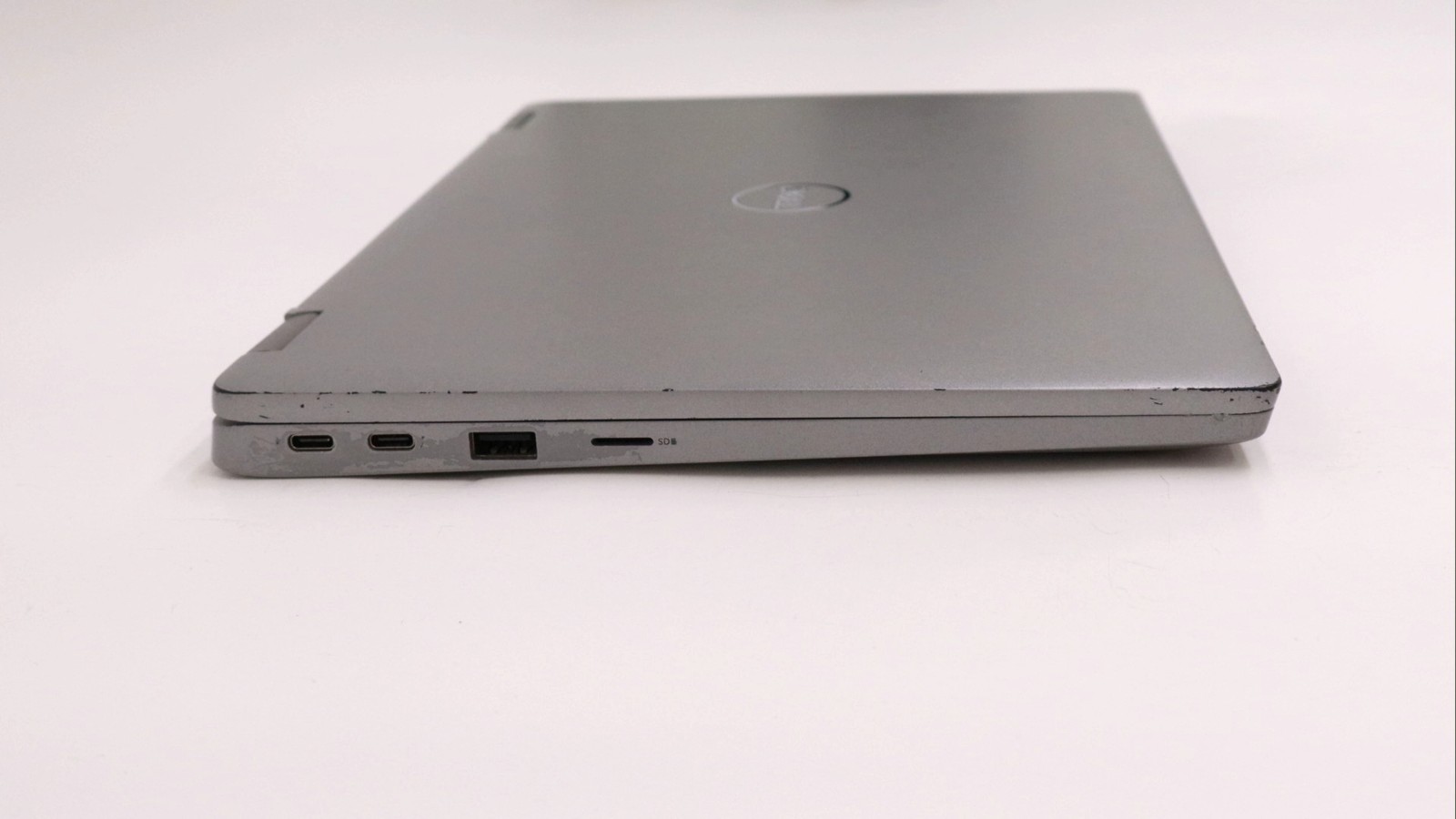 Dell Latitude 5330 13″ i7-1265u 16GB 512GB – Very Good