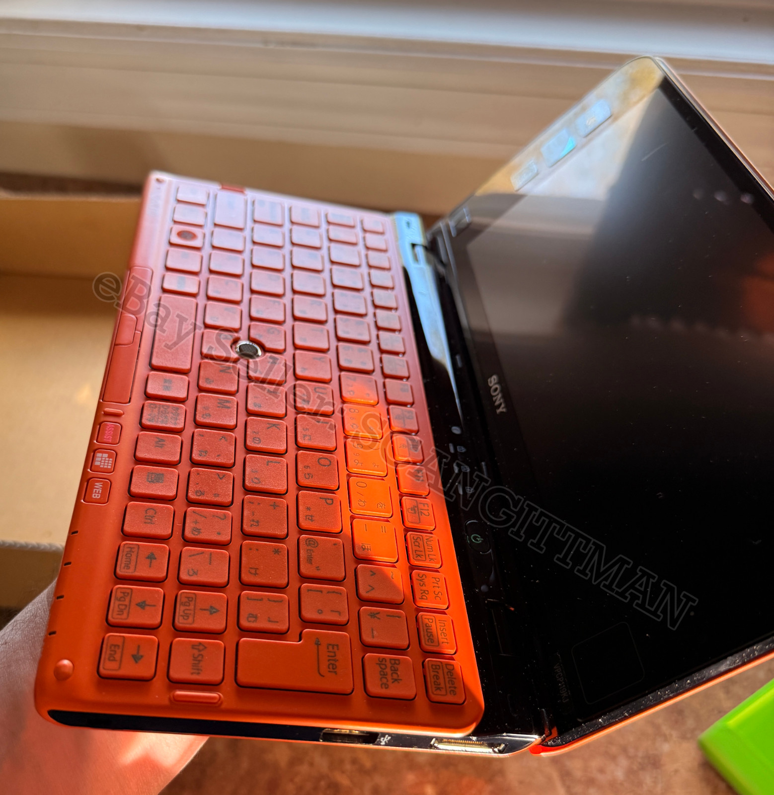 Sony Vaio Personal Computer P Series VPCP119KJ Z530 NICE CONDITION – Neon Orange
