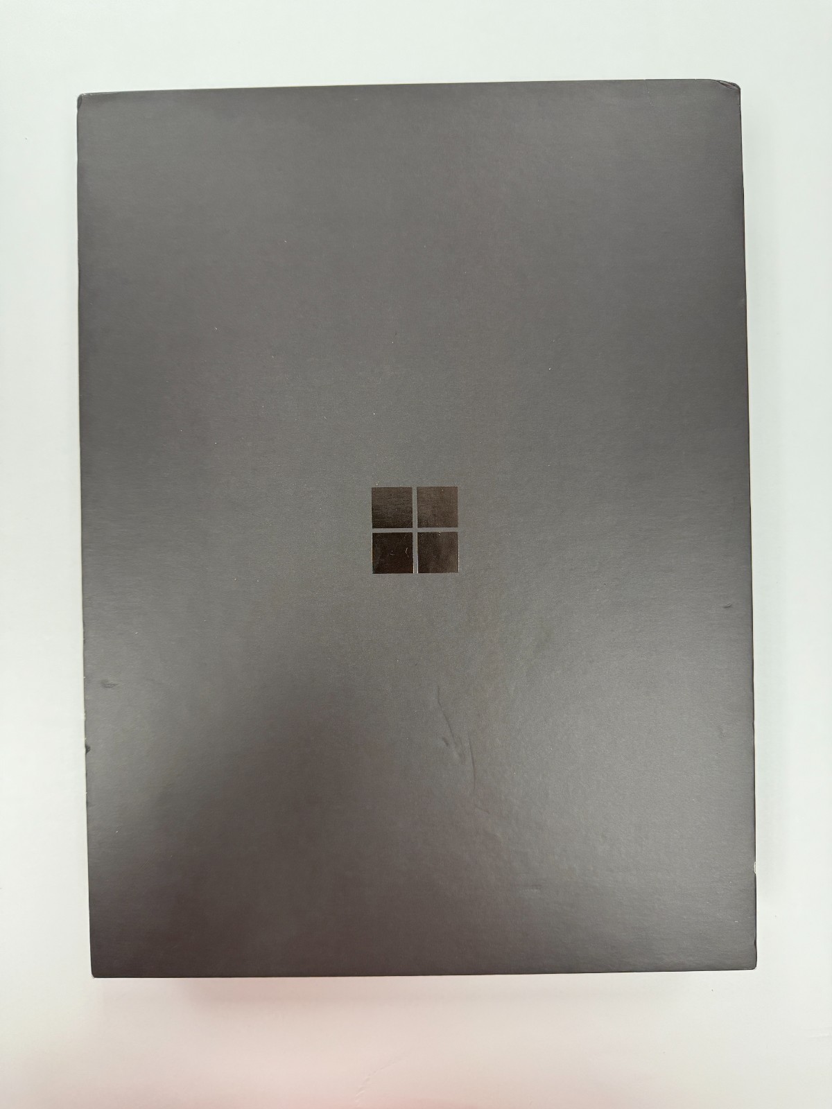 Microsoft Surface Laptop 13.8” 8th Edition 1tb
