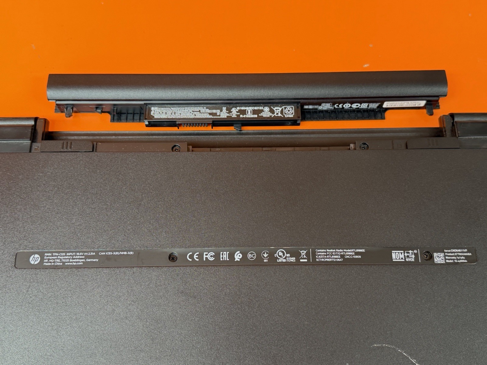 HP Touch Screen Laptop PC Intel I3-6100u CPU 1tb HDD 6gb RAM Model# 15-ay009dx