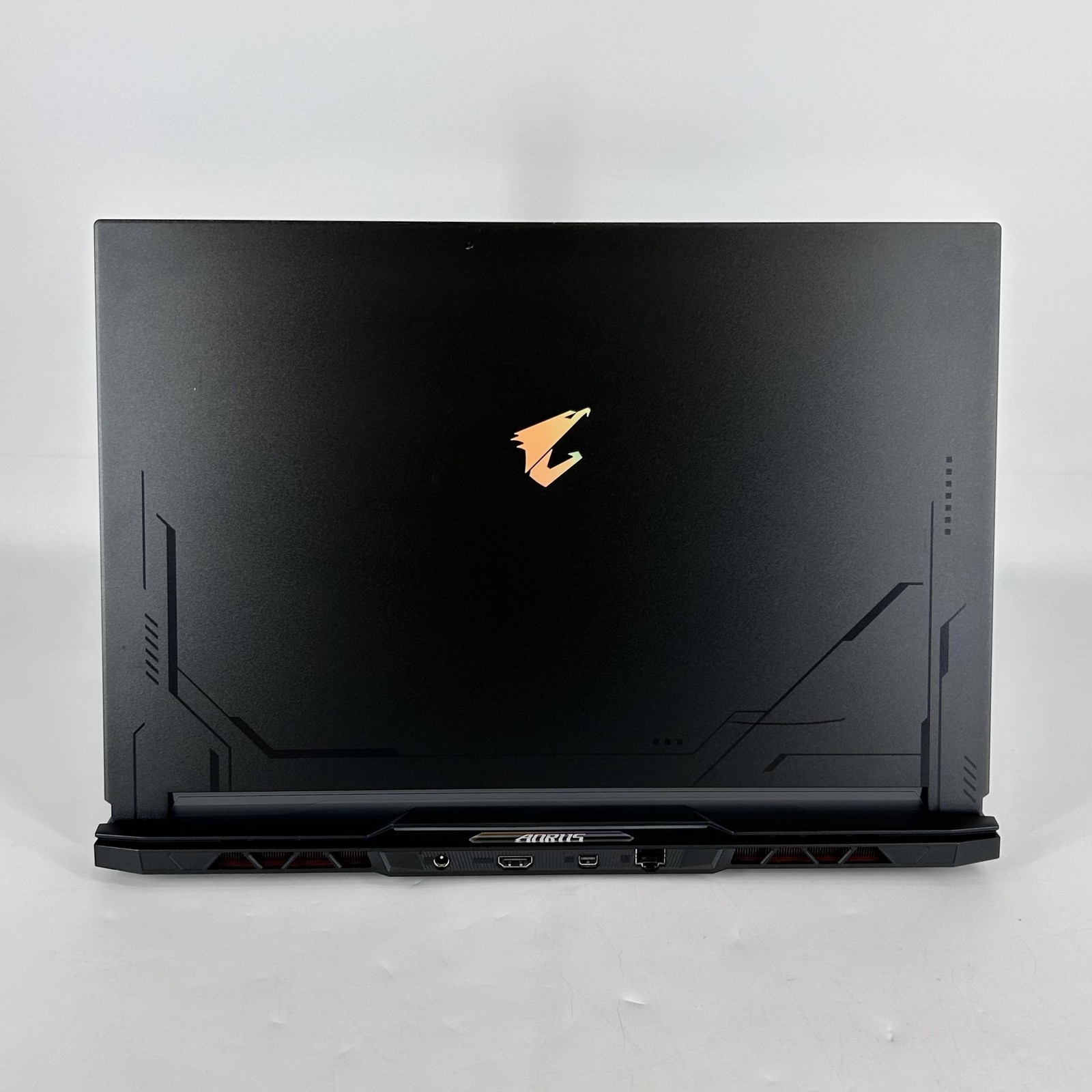 Gigabyte Aorus 17x AXF 17 240Hz 2K QHD 2.2 GHz i9-13980HX 32GB 1TB/1TB RTX 4080