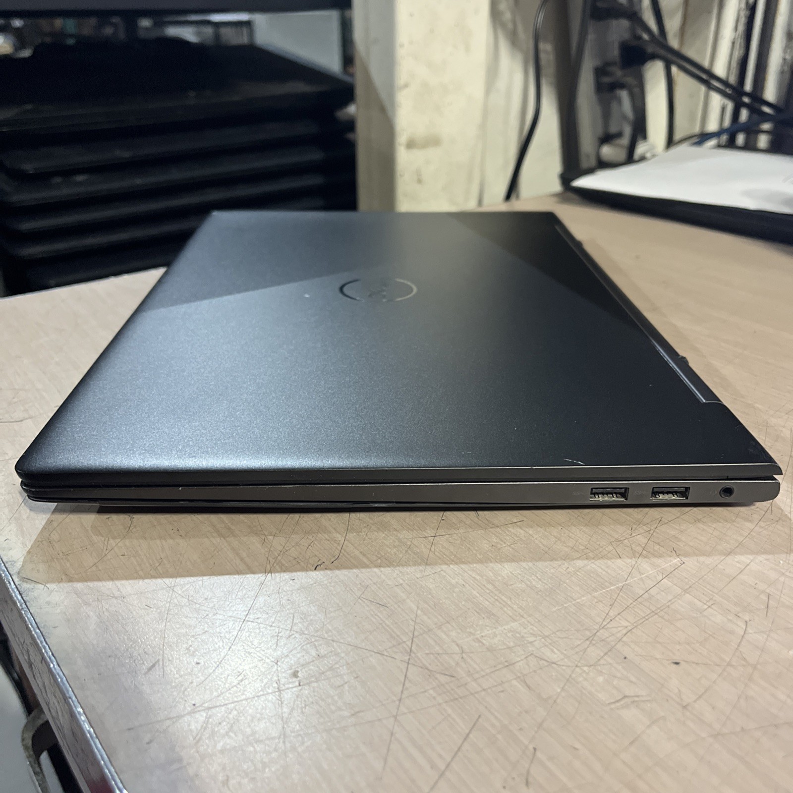 DELL INSPIRON 7591 2IN1 INTEL CORE I7-10510U 8GB RAM NO HD