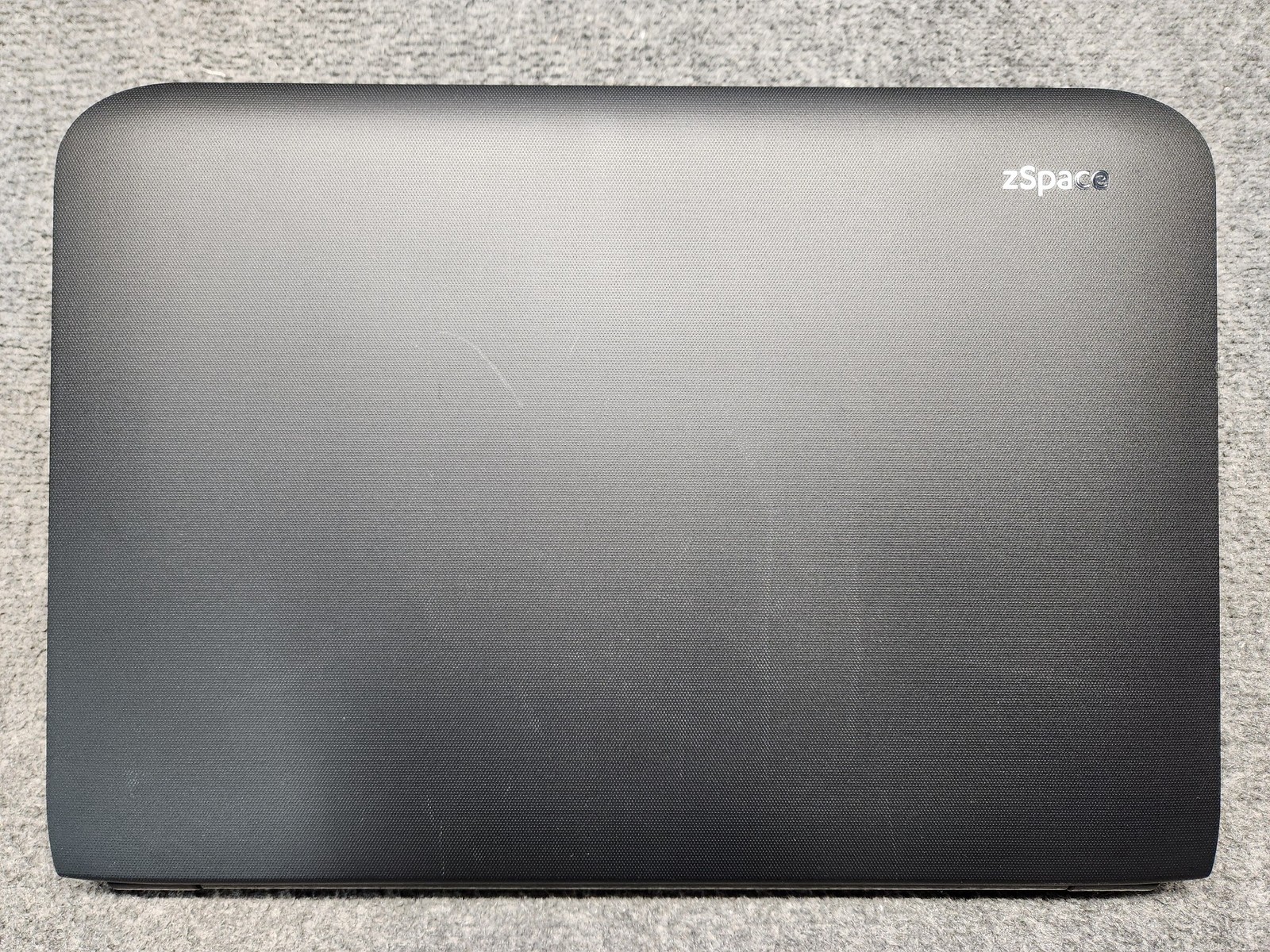 Zspace Model W1847 15.6″ Laptop AMD A-Series A9-9420 3.00GHz 8GB RAM 256GB SSD