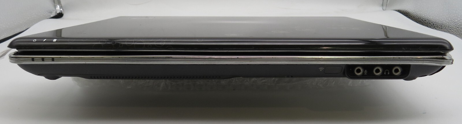 HP Pavilion dv4-14″-2 DUO-T6600@2.20GHz-4GB DDR3 RAM- NO STRG/NO OS *READ*