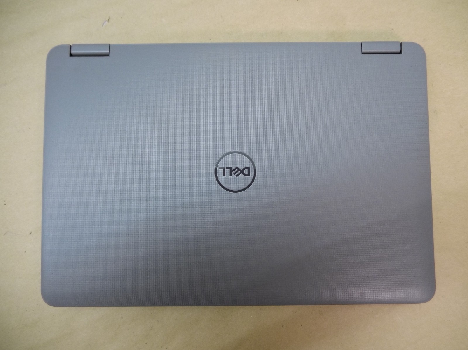 Dell Latitude 3120 11″ Touchscreen 2-in-1 Intel Celeron FOR PARTS NO DISPLAY